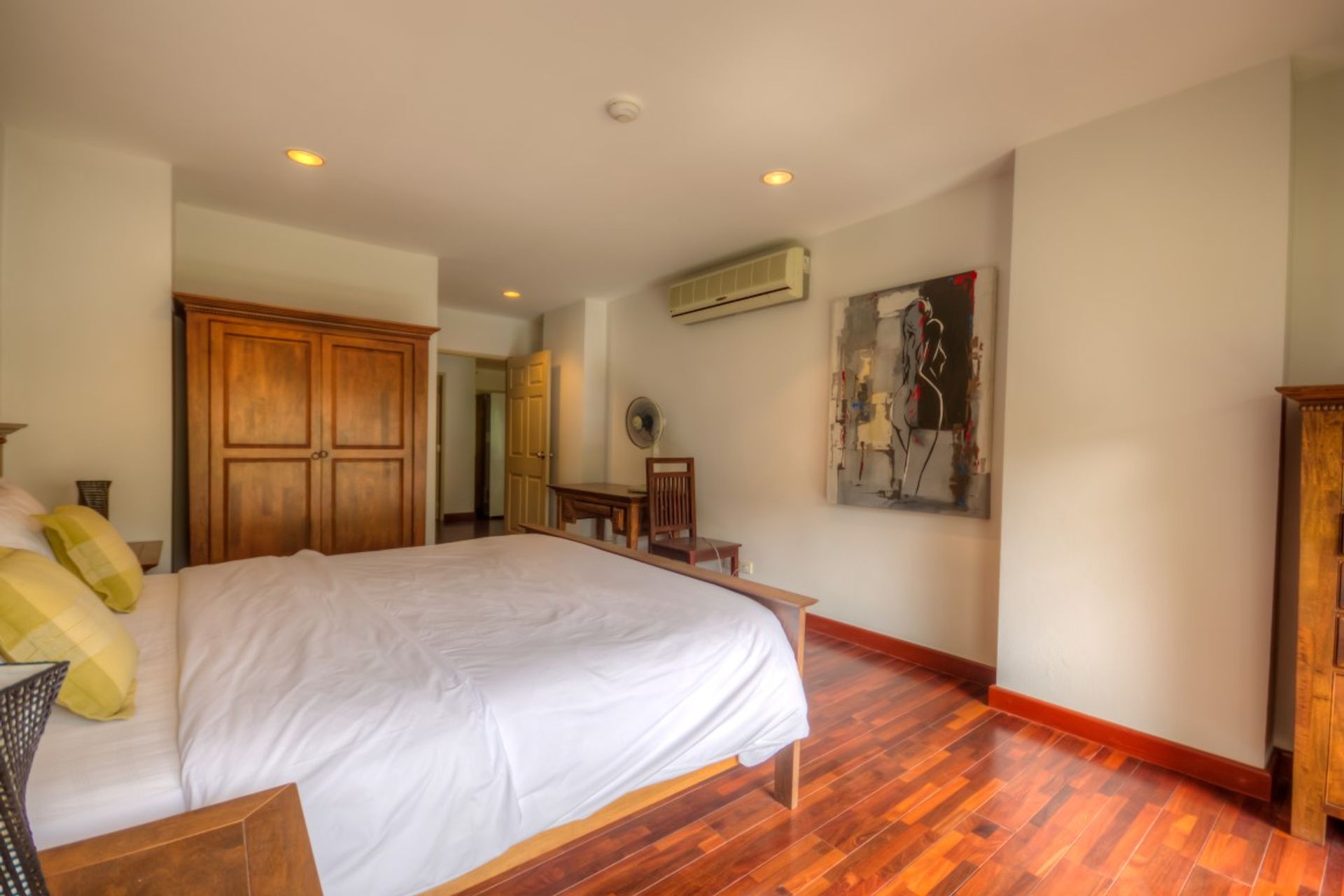 Condominium in Pran Buri, Prachuap Khiri Khan 10066016