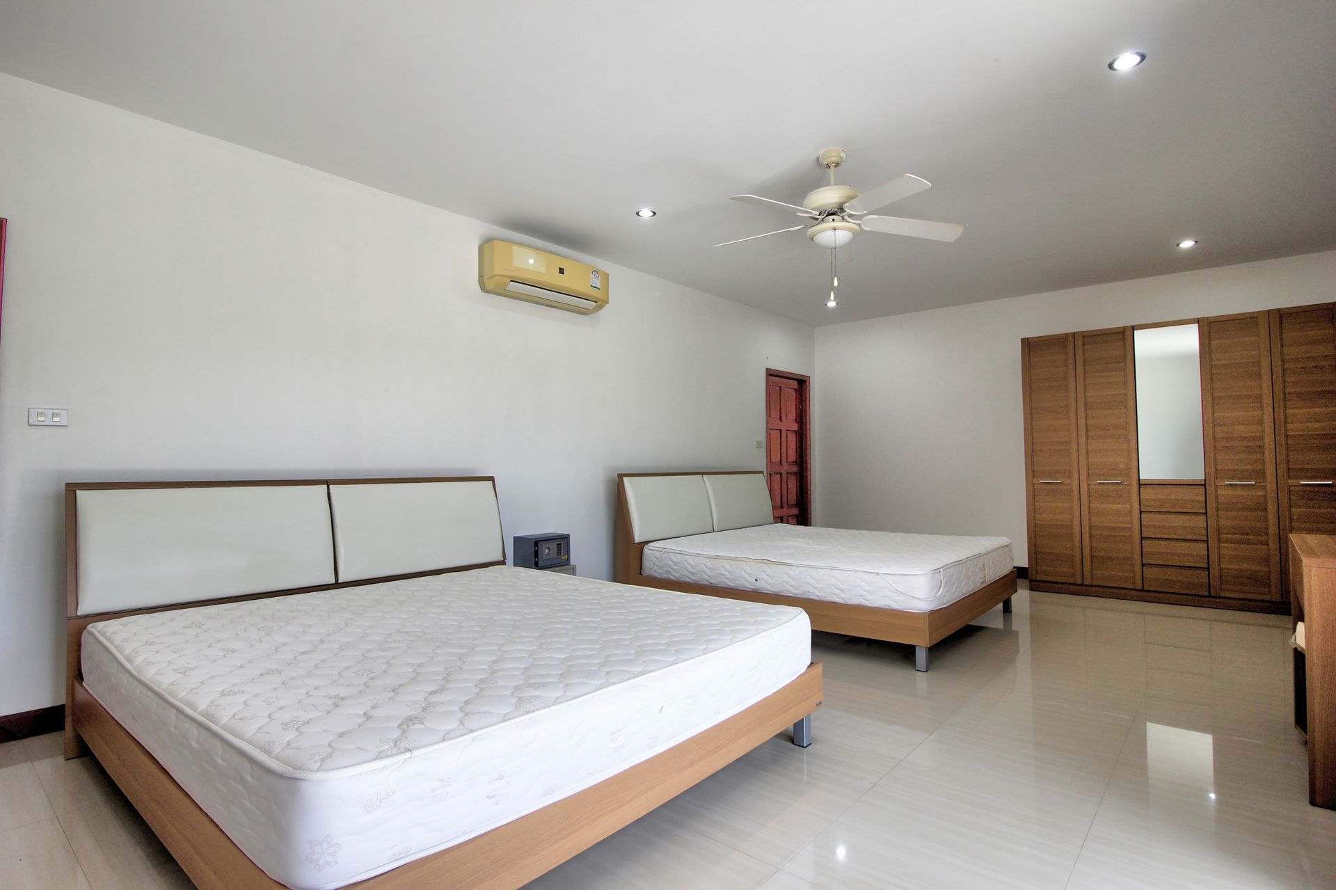 Huis in Hua Hin, Prachuap Khiri Khan 10066032