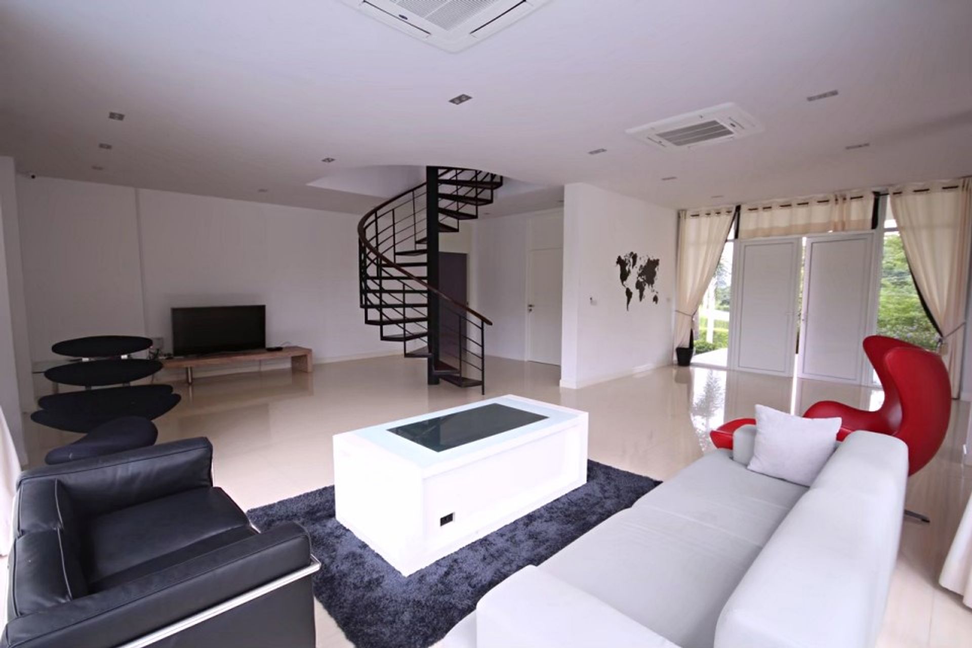 Hus i Hua Hin, Prachuap Khiri Khan 10066053