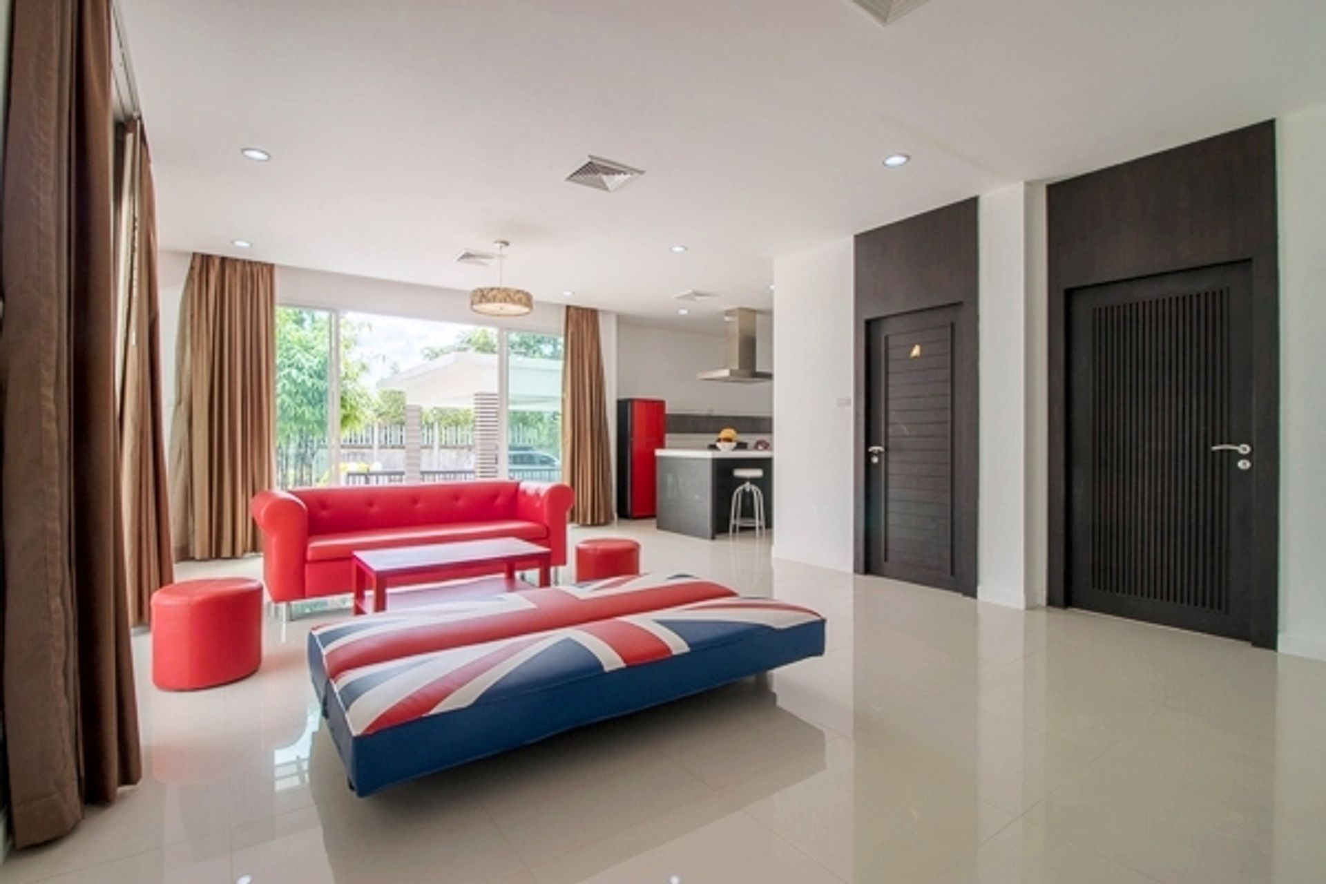 Hus i Hua Hin, Prachuap Khiri Khan 10066088