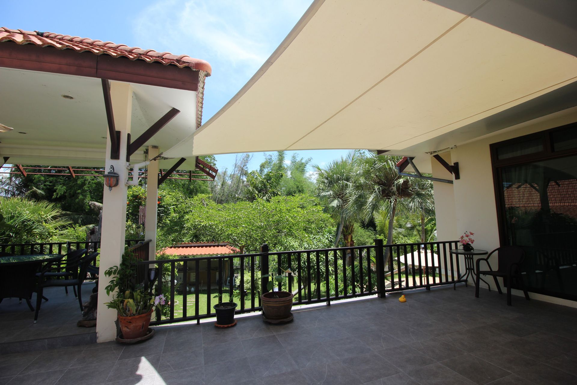 House in Hua Hin, Prachuap Khiri Khan 10066120