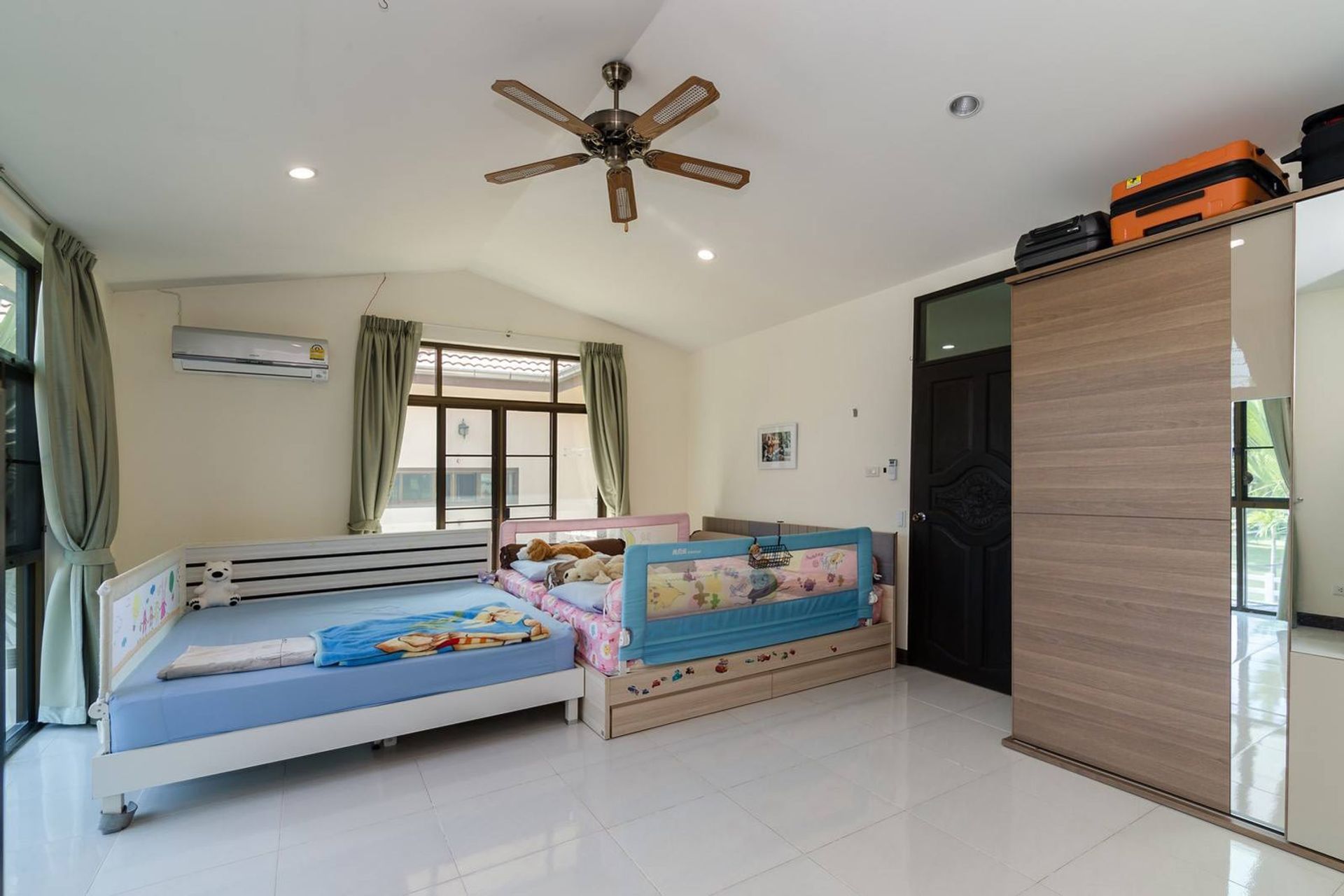 House in Hua Hin, Prachuap Khiri Khan 10066120