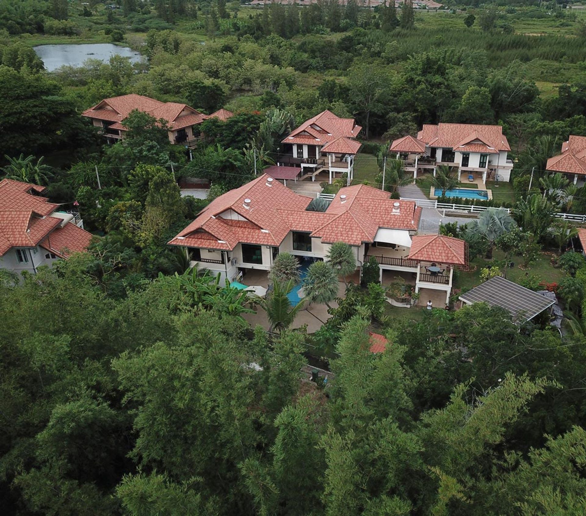 Talo sisään Hua Hin, Prachuap Khiri Khan 10066120