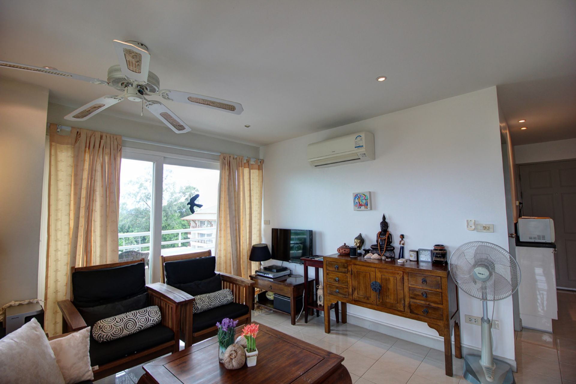 Condominium in Cha Am, Phetchaburi 10066123