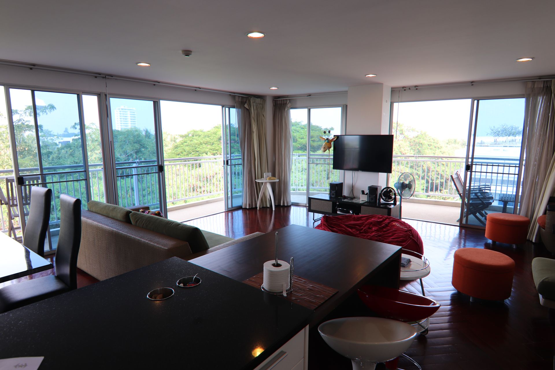 Condominium in Hua Hin, Prachuap Khiri Khan 10066131