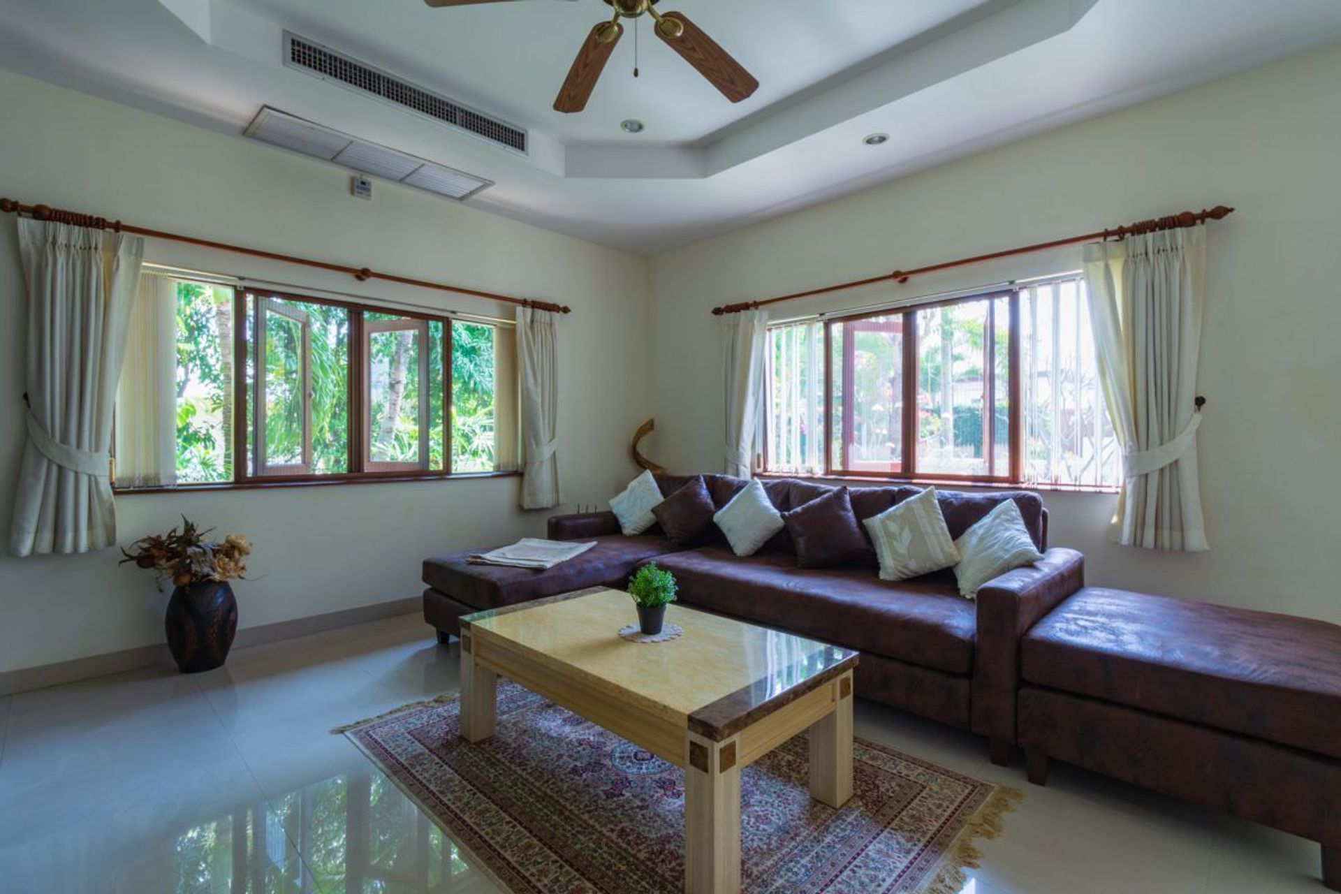 Hus i Hua Hin, Prachuap Khiri Khan 10066151