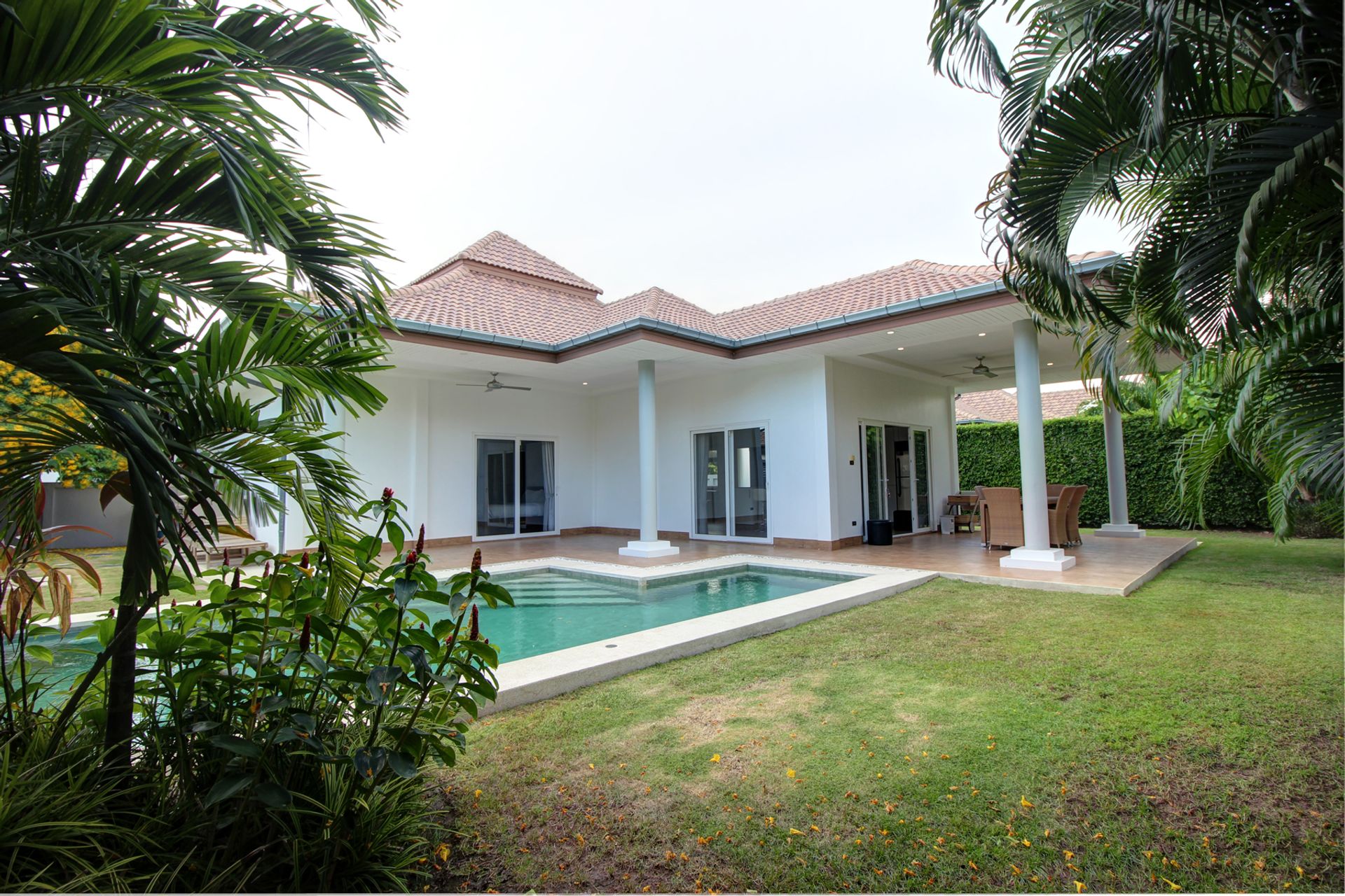 House in Hua Hin, Prachuap Khiri Khan 10066179