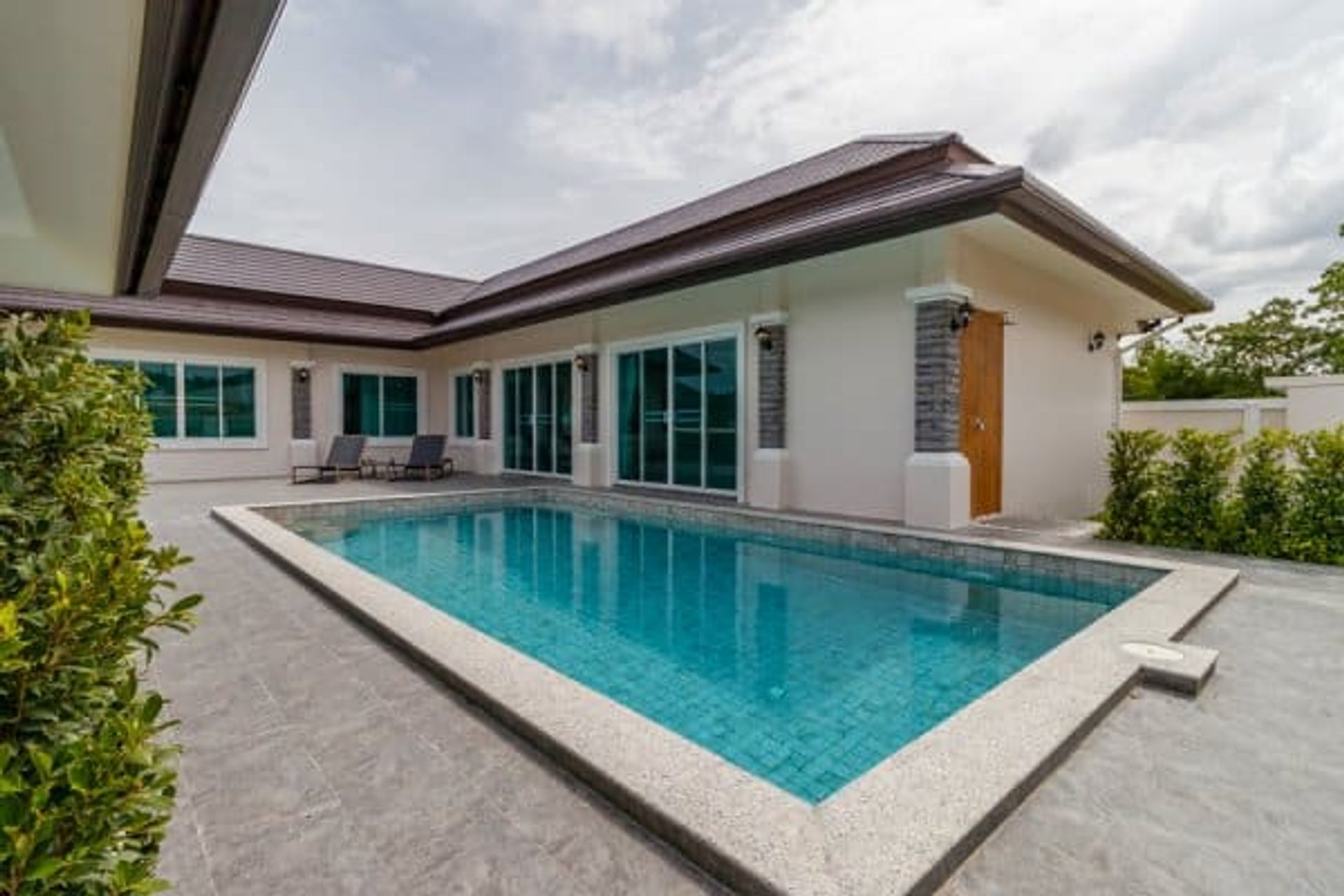 Talo sisään Hua Hin, Prachuap Khiri Khan 10066240