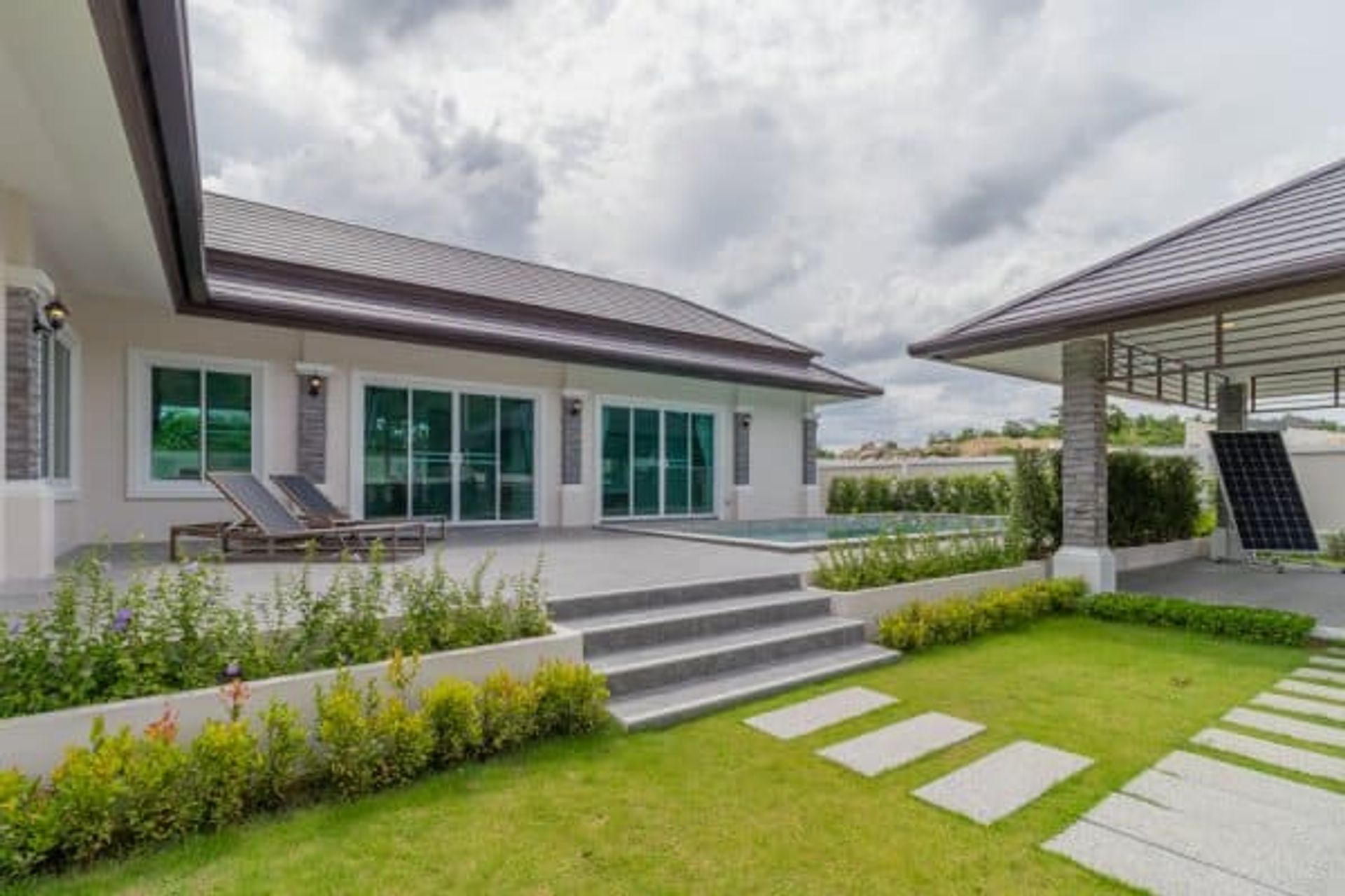 Talo sisään Hua Hin, Prachuap Khiri Khan 10066240