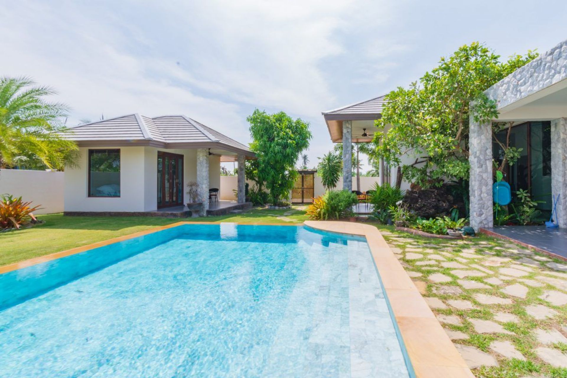 Hus i Hua Hin, Prachuap Khiri Khan 10066287