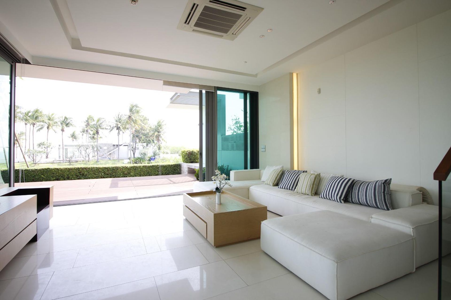 Hus i Hua Hin, Prachuap Khiri Khan 10066288