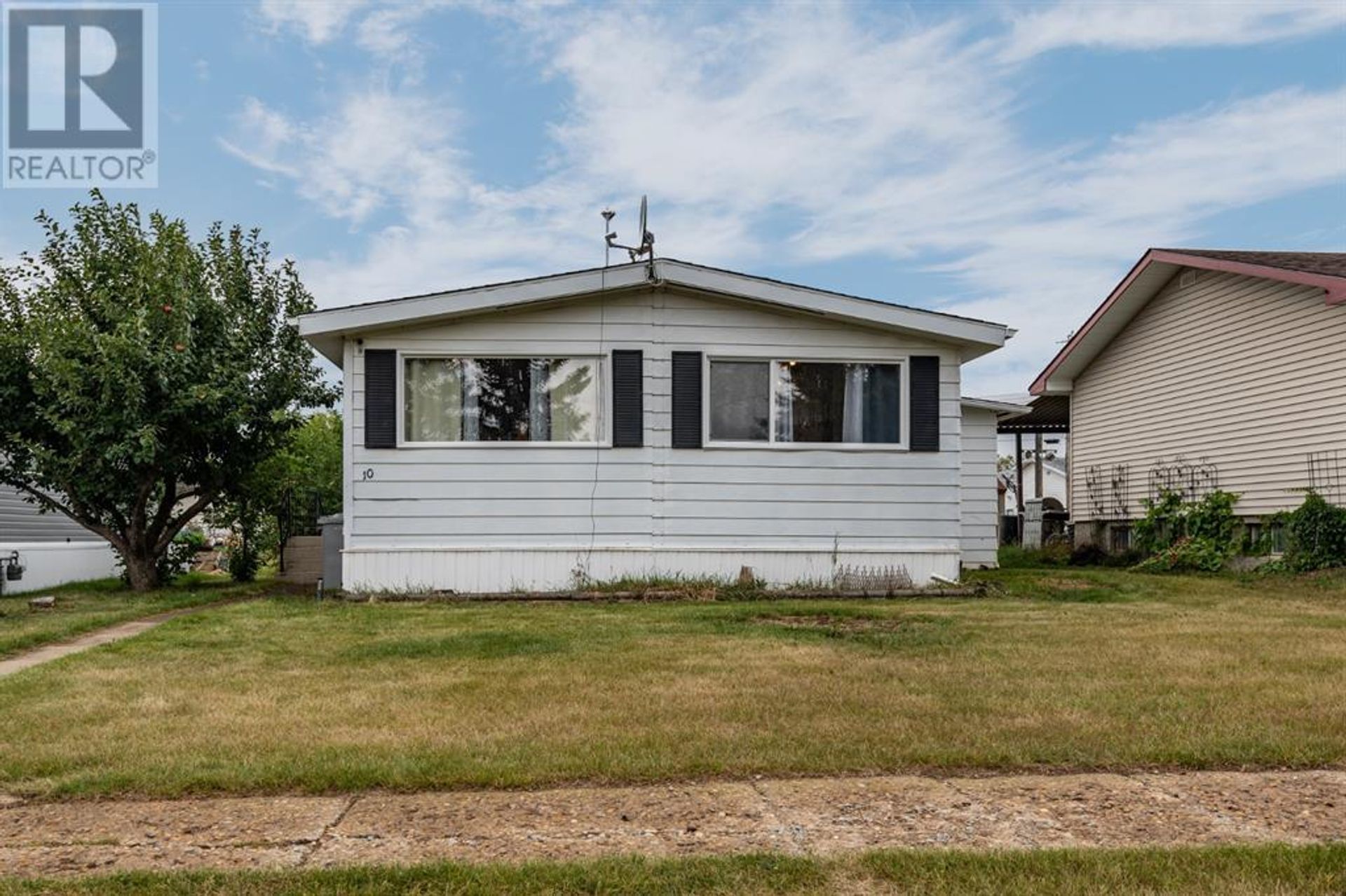 casa en Lagos de heno, Alberta 10066416