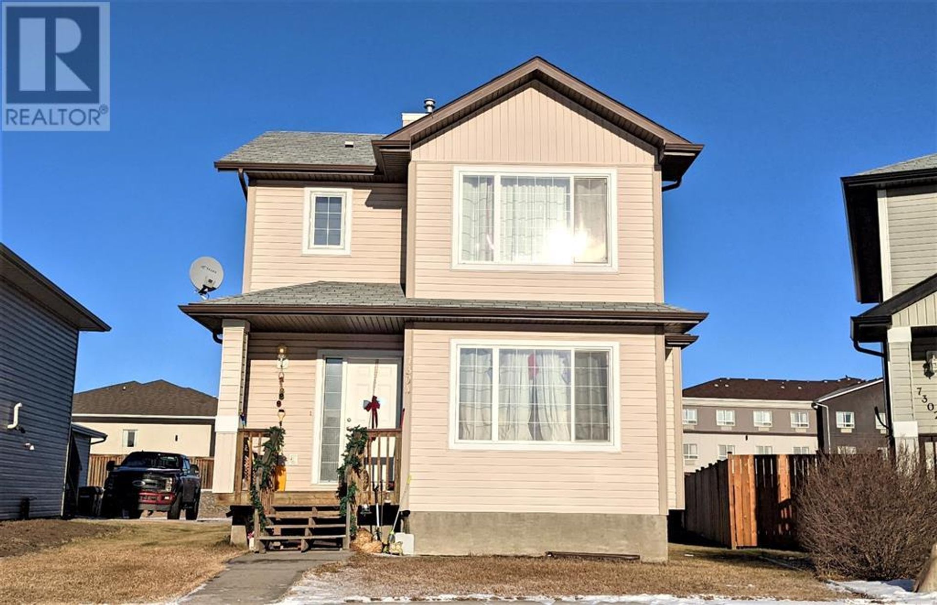 rumah dalam Camrose, Alberta 10066470