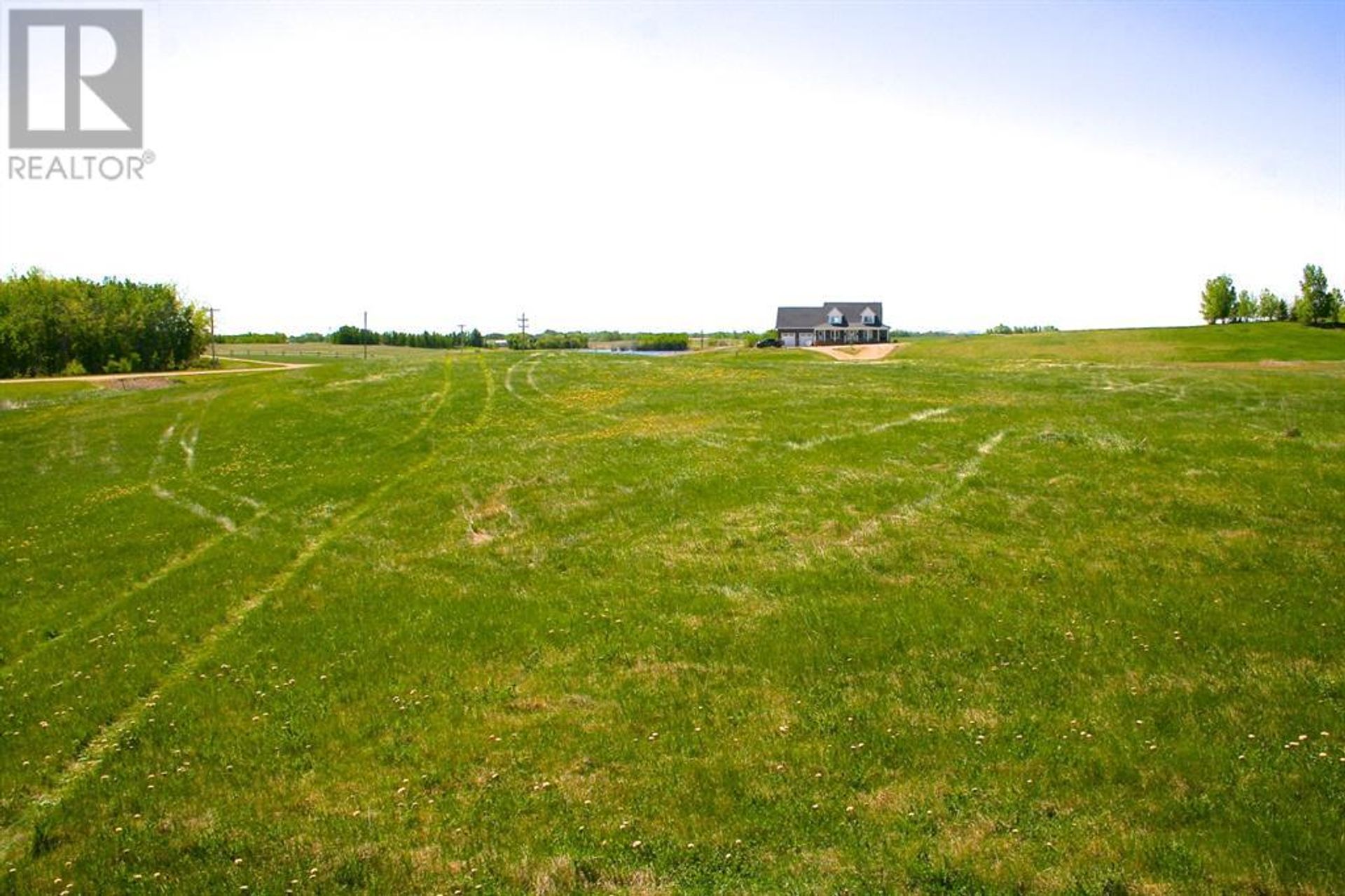 Land in Hay Lakes, Alberta 10066475