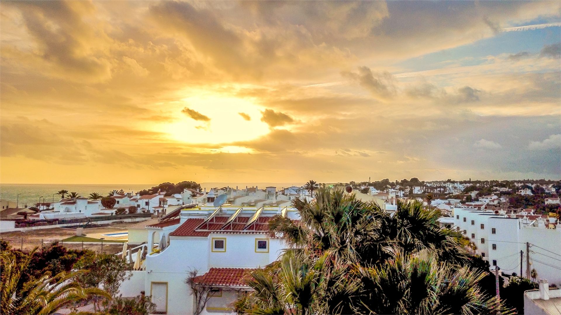 Condominium in Carvoeiro, Faro 10066634