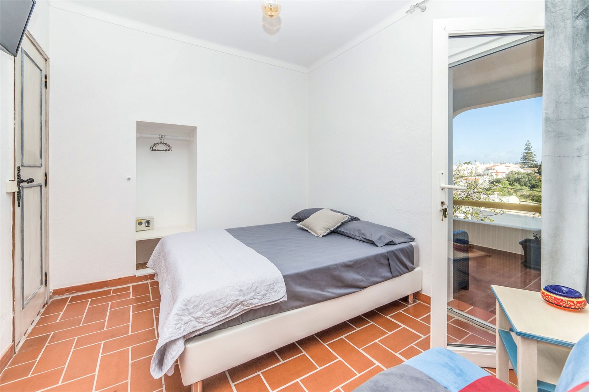 Condominium in Carvoeiro, Algarve 10066634