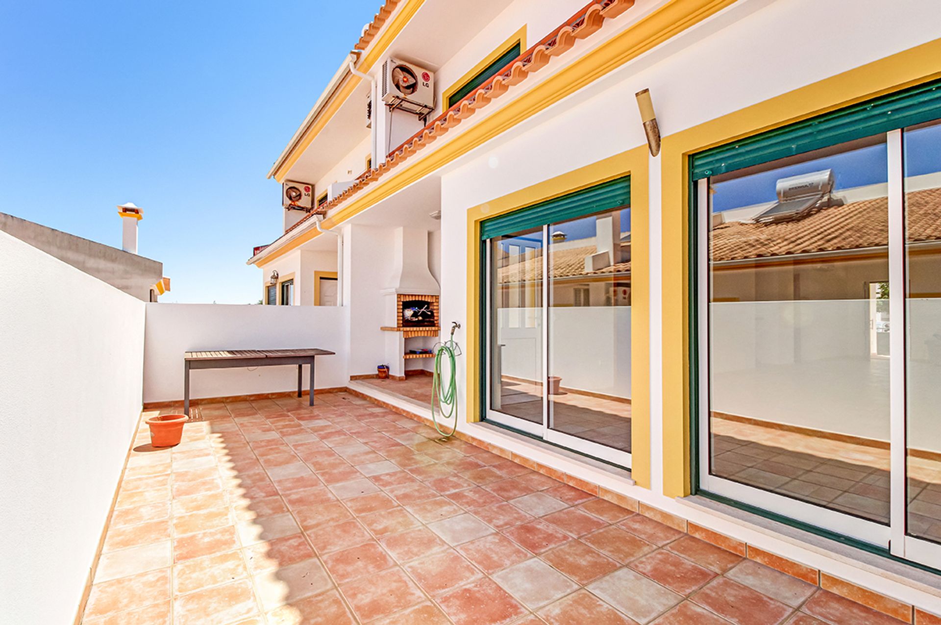 Condominium in Burgau, Faro 10066666