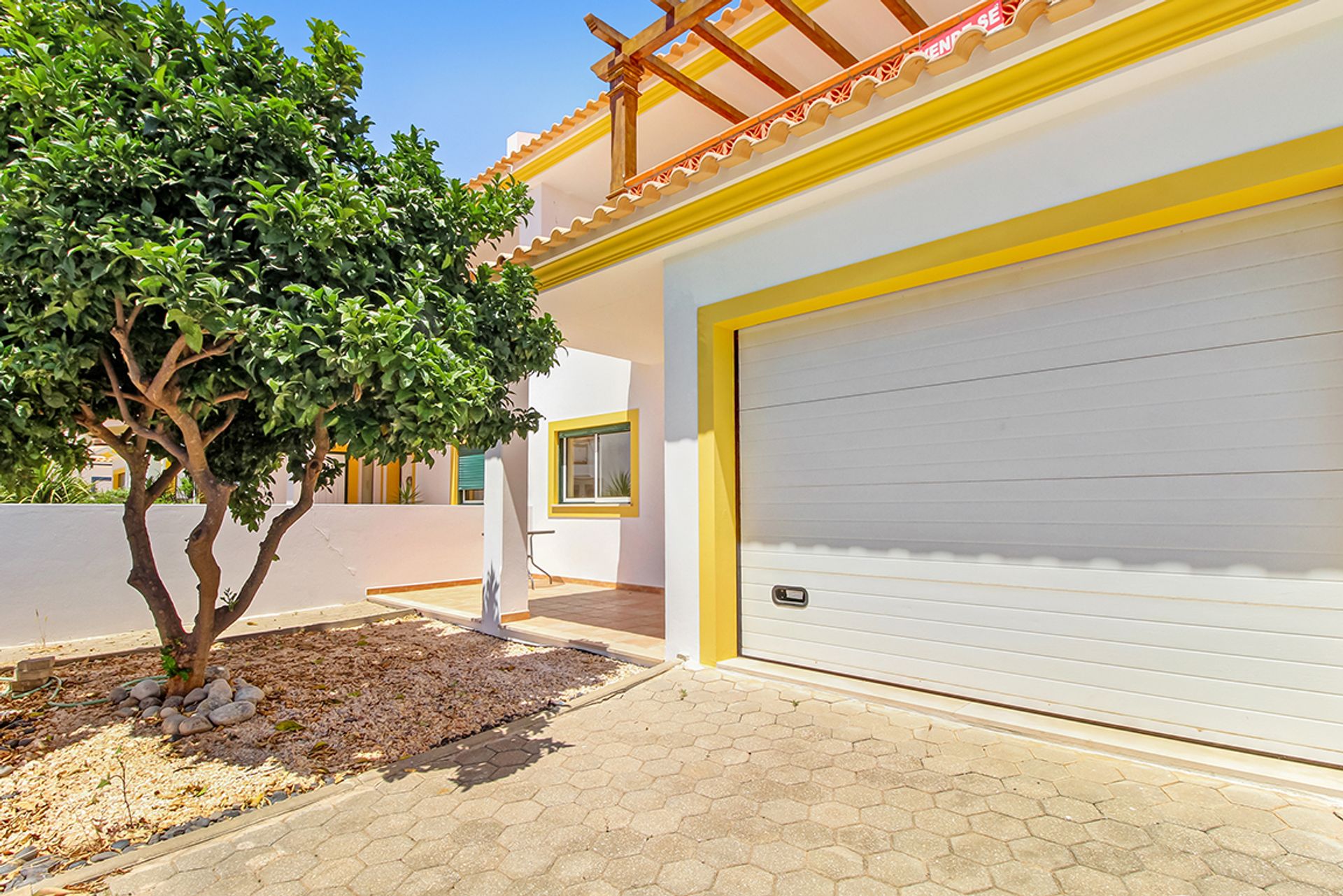 Condominium in Burgau, Algarve 10066666