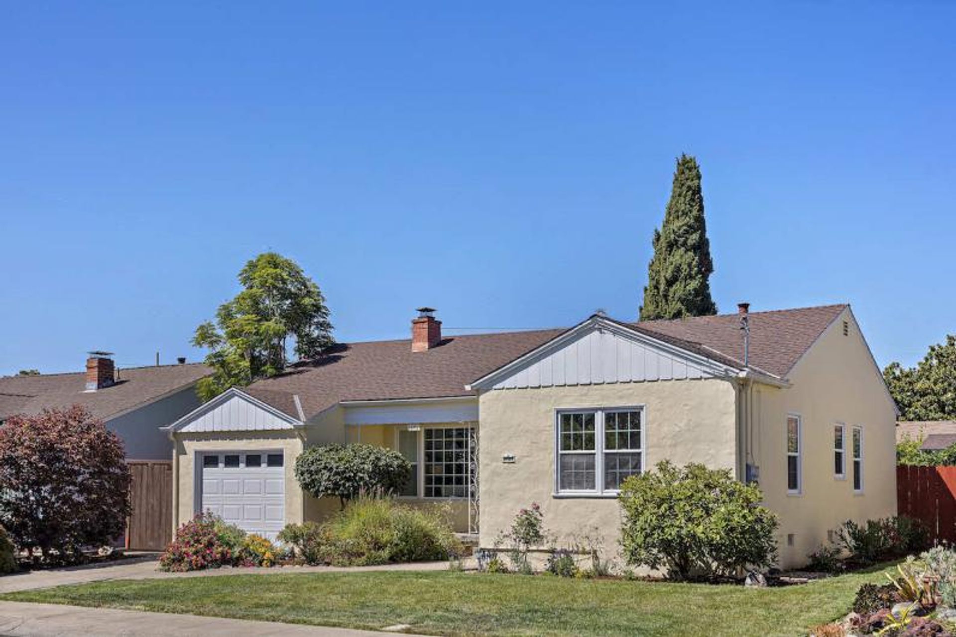 House in San Leandro, California 10068312