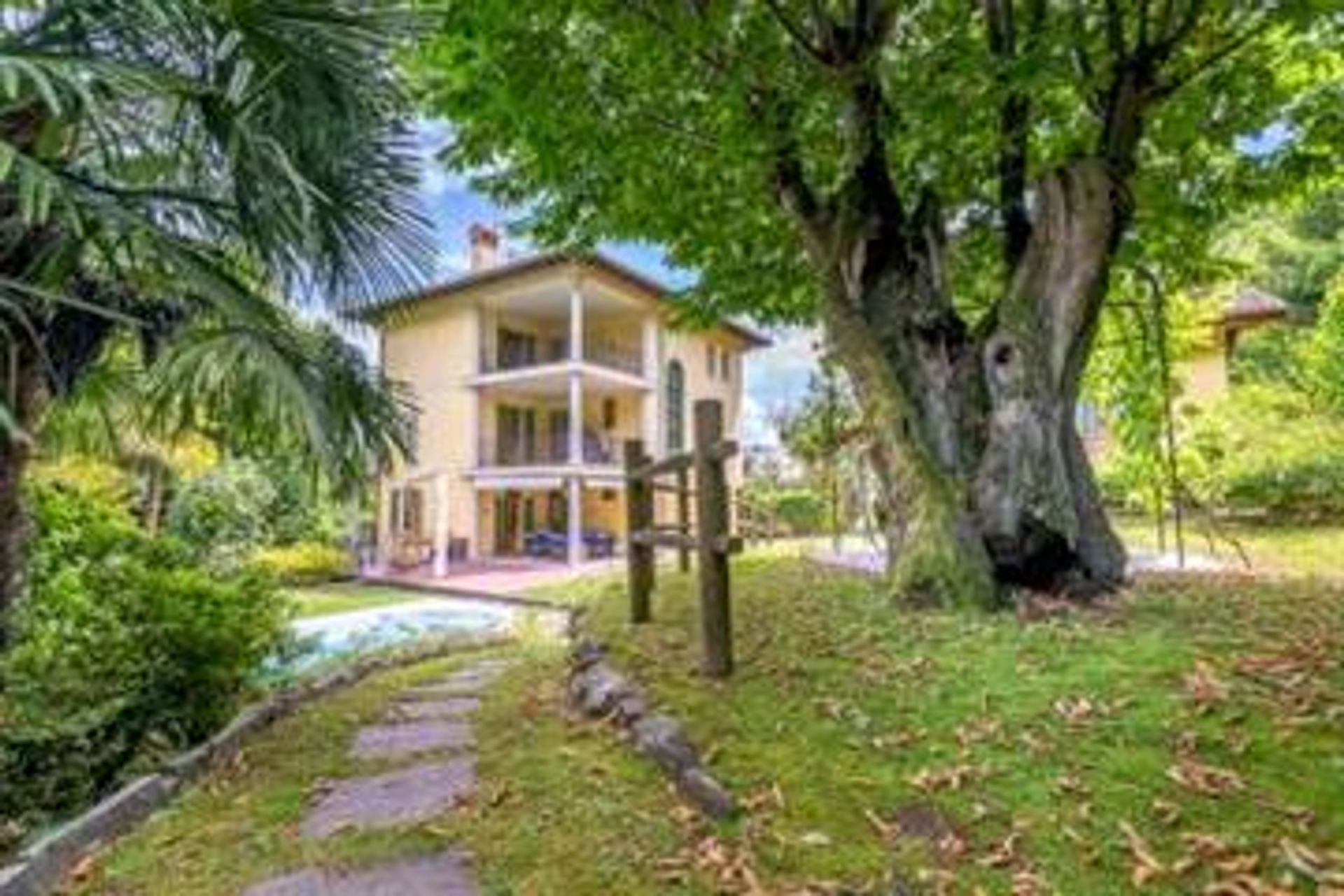 Hus i Stresa, Piemonte 10068407