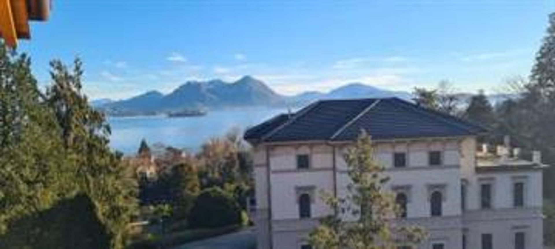 Condominium dans Baveno, Piémont 10068435