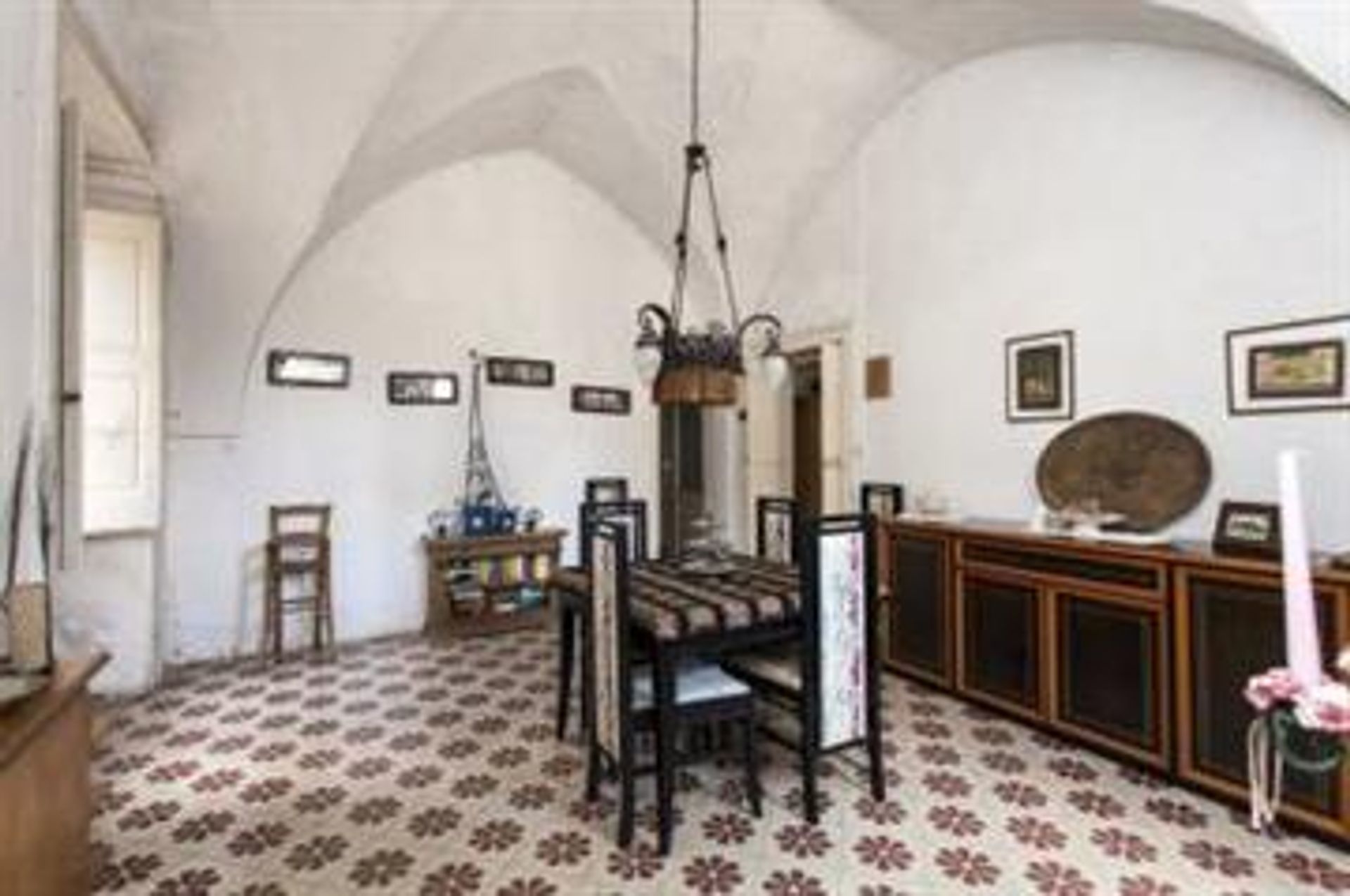 Hus i Mesagne, Puglia 10068662