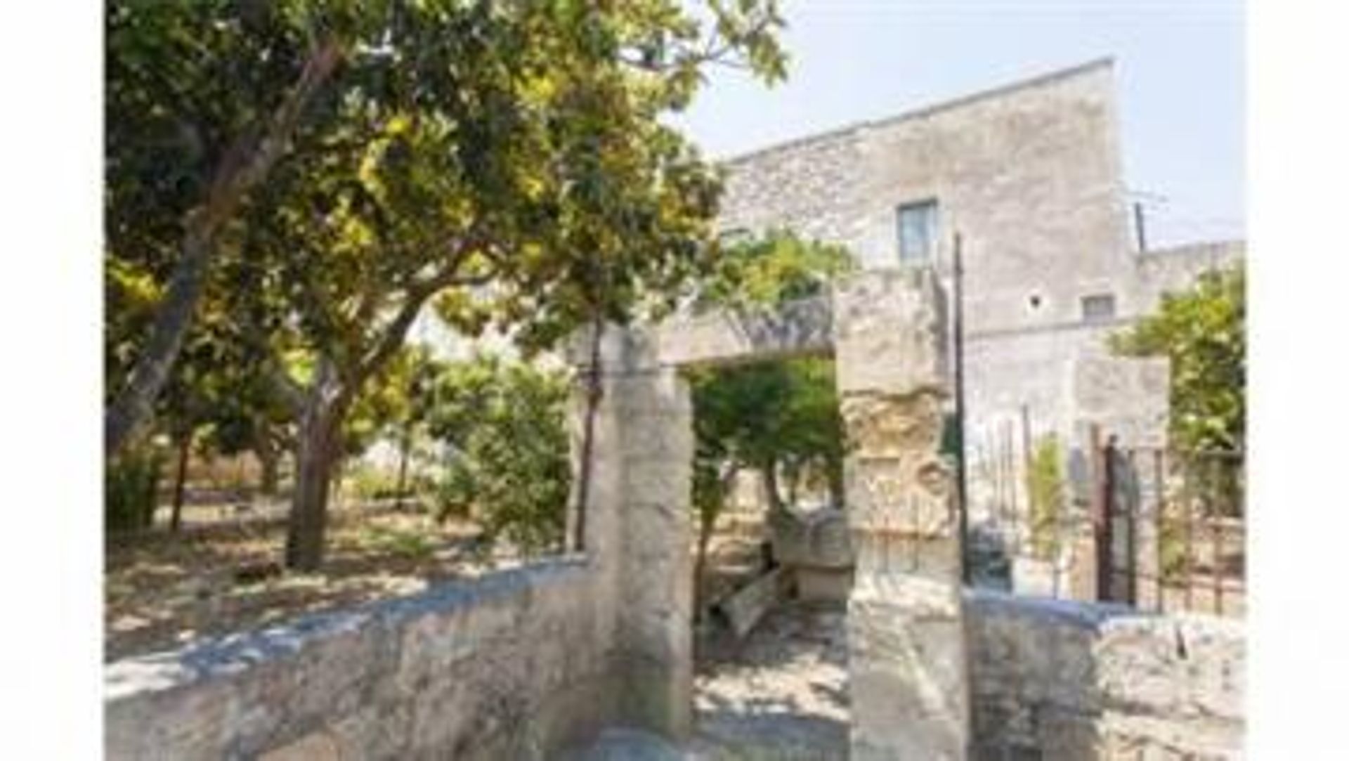 Кондоминиум в Palmariggi, Puglia 10068753