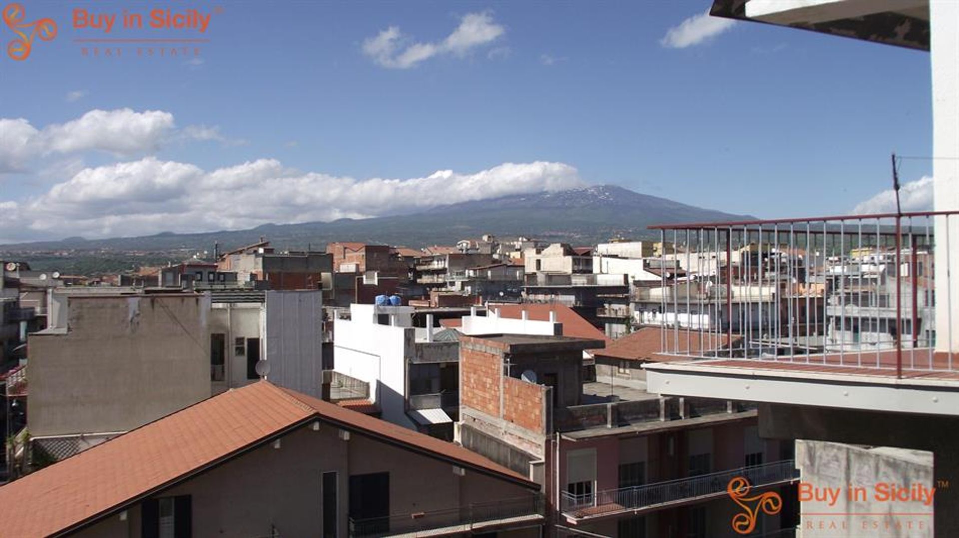 Condominium in Paternò, Sicily 10069262