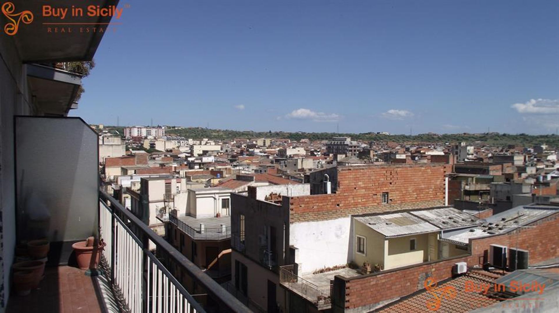 Condominium in Paternò, Sicily 10069262