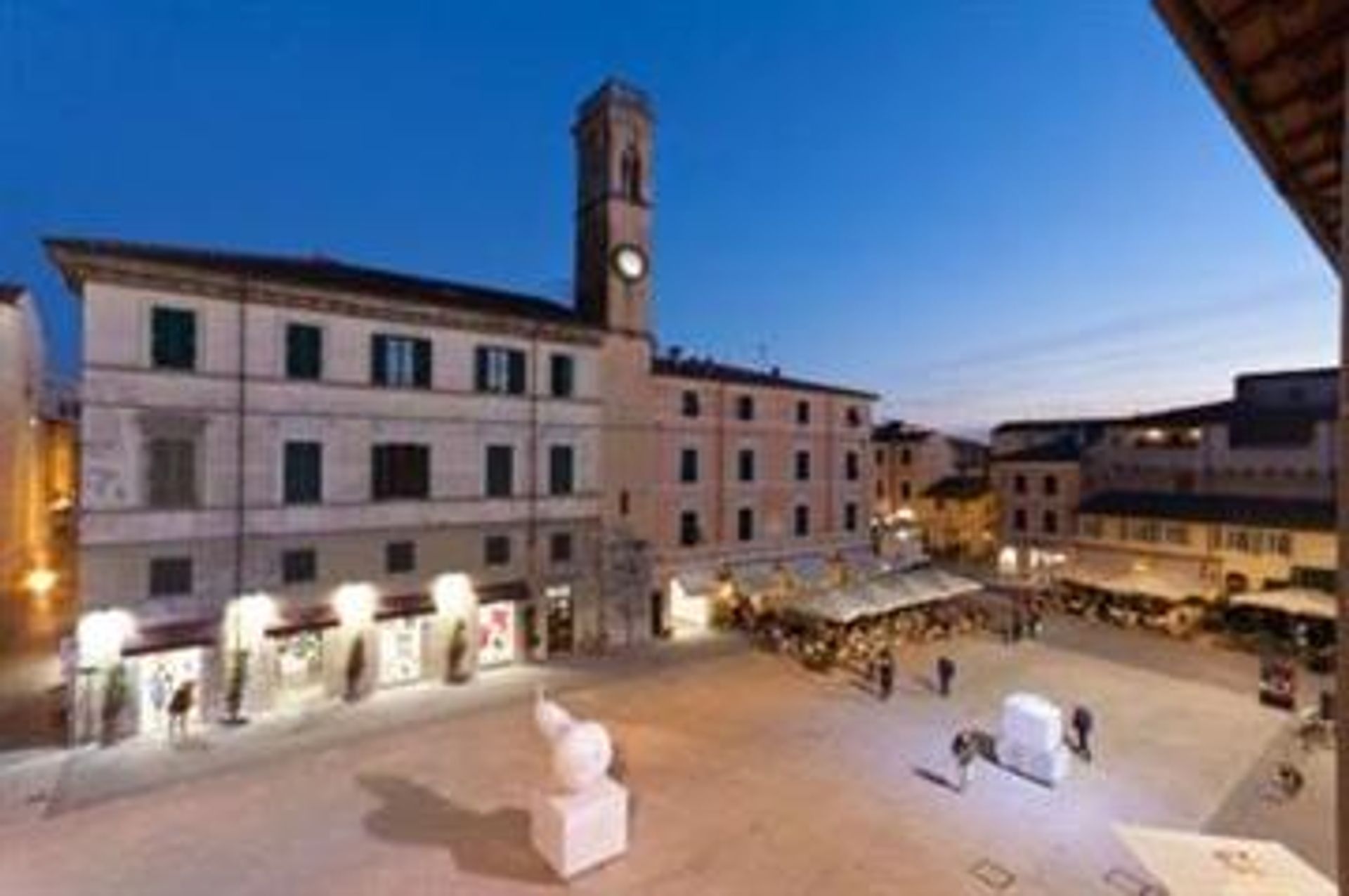 عمارات في Pietrasanta, Tuscany 10069457