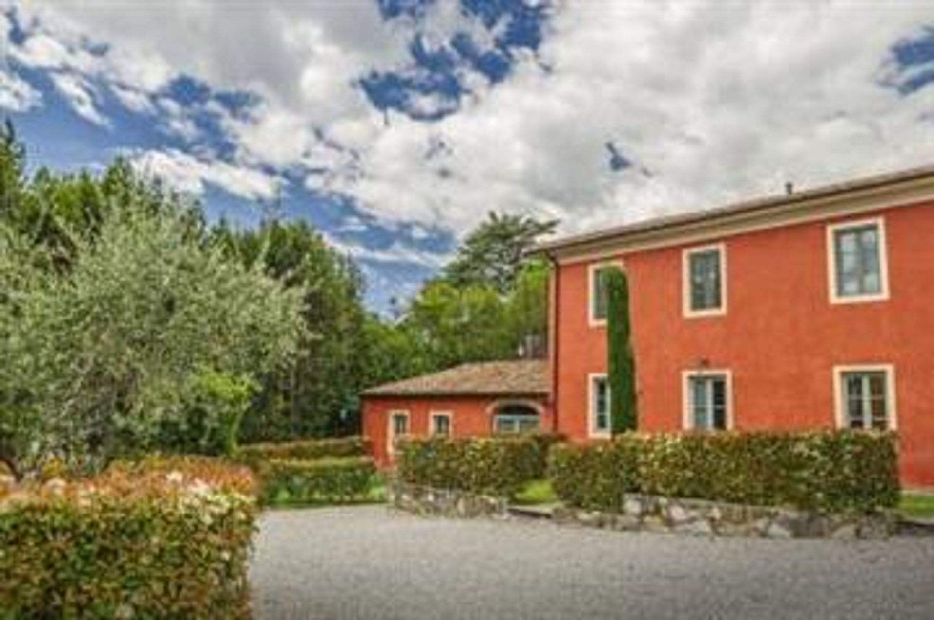 Condominium dans Lucca, Tuscany 10069484