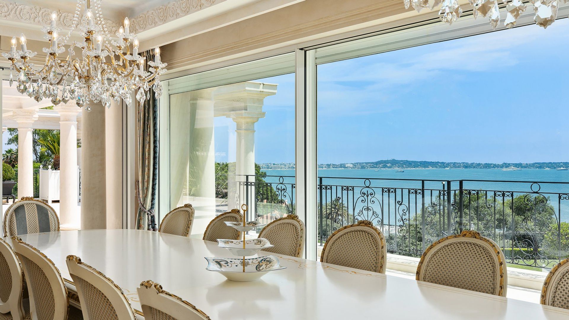 بيت في Cannes, 55 Avenue du Roi Albert 1er 10069536