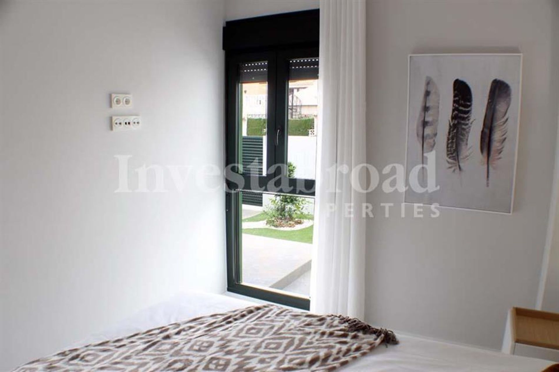 Condominium in Pilar de la Horadada, Alicante 10069615