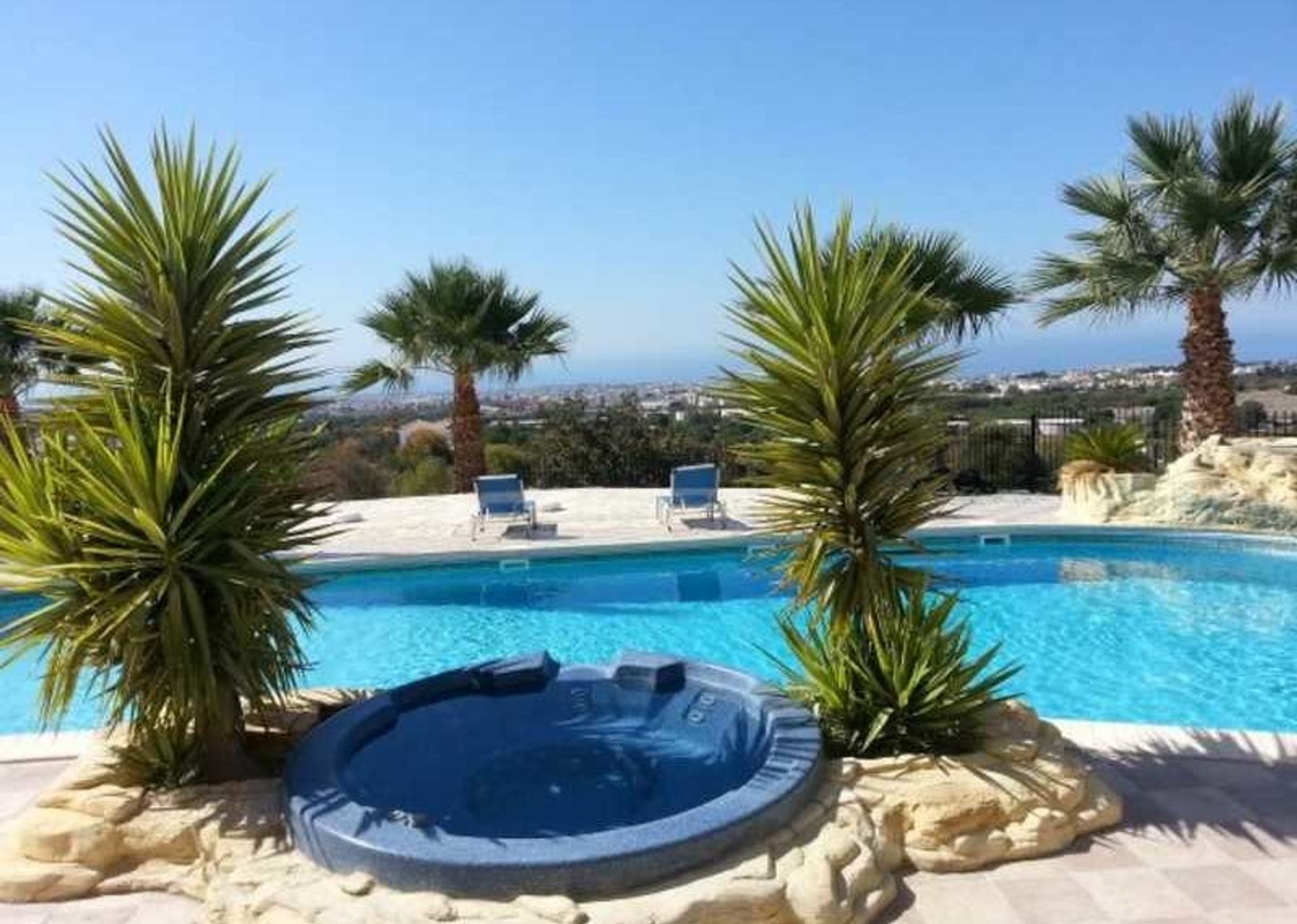 Кондоминиум в Mesa Chorio, Paphos 10069886