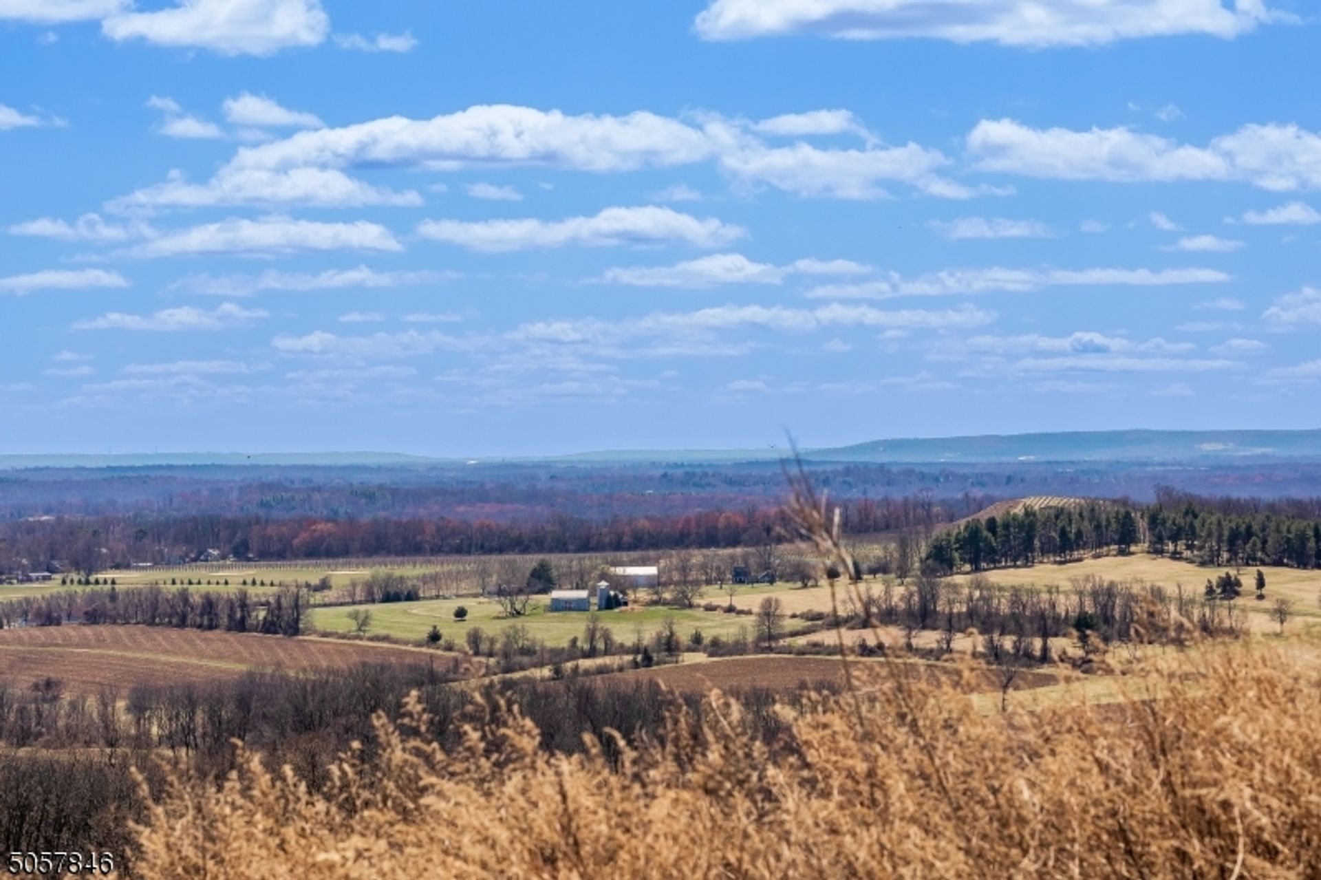 土地 在 Tewksbury Twp., New Jersey 10070050