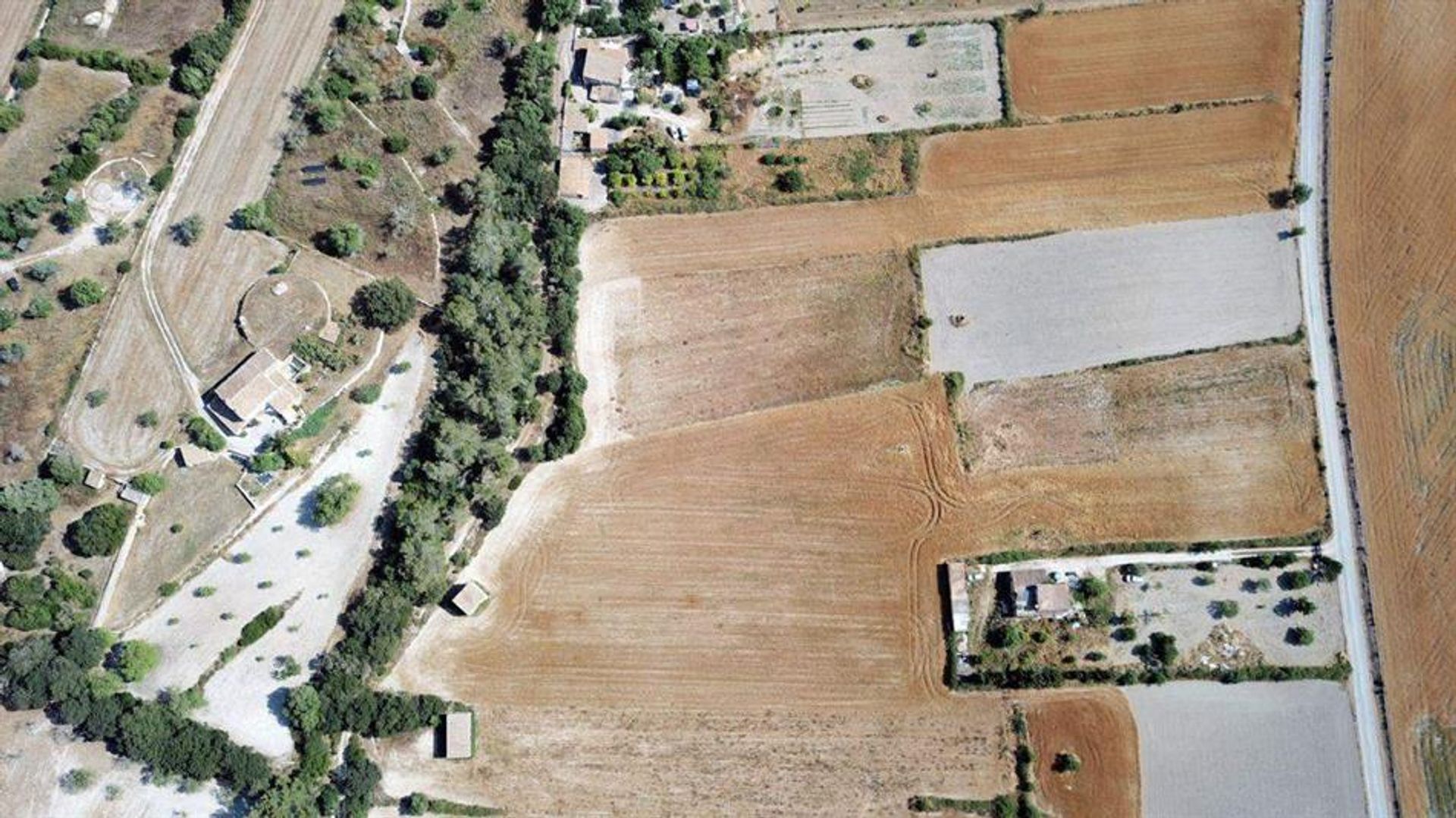 Terre dans L'Arenal, les Îles Baléares 10070137