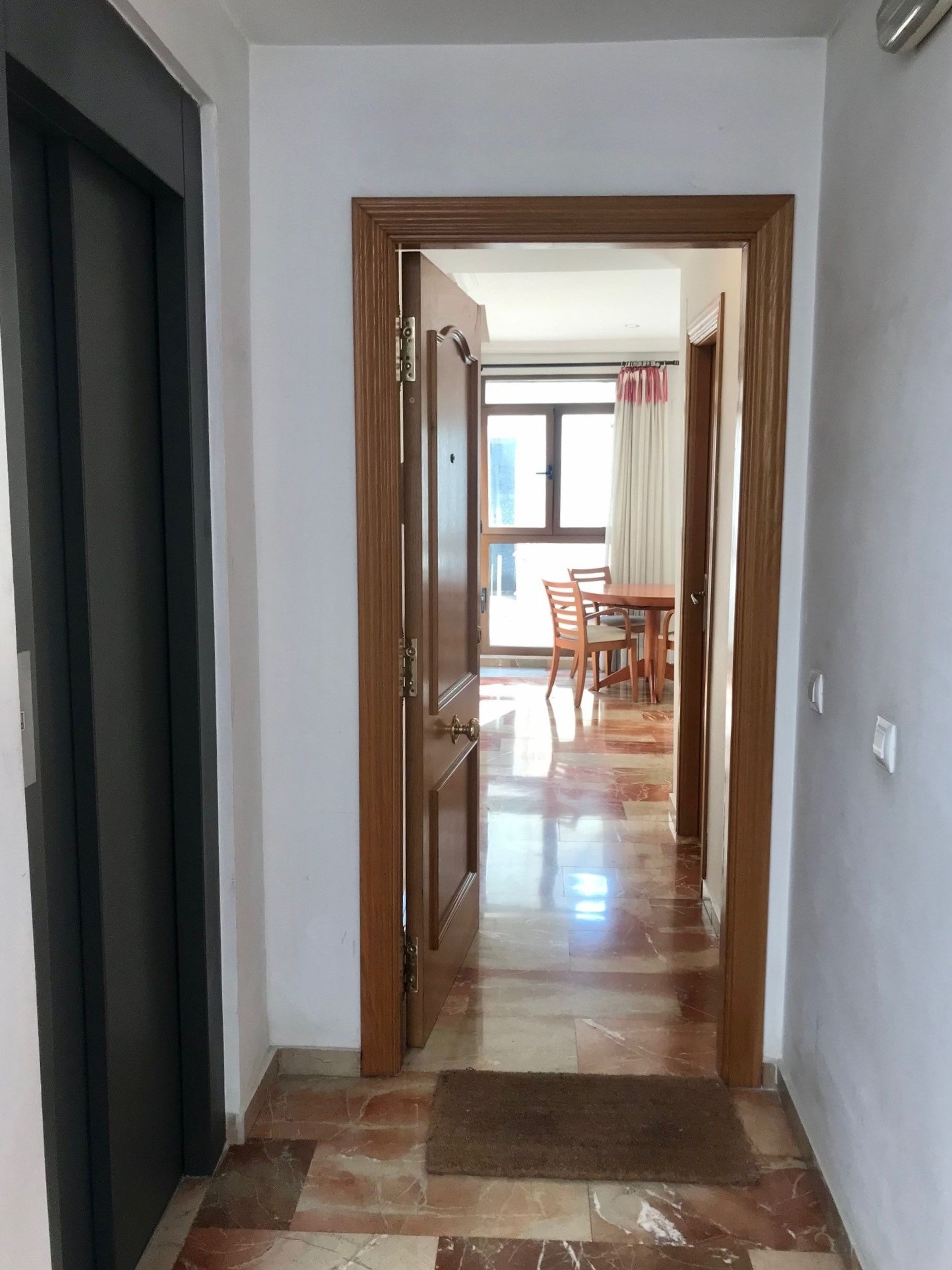 Huis in Valencia, Valencia 10070426