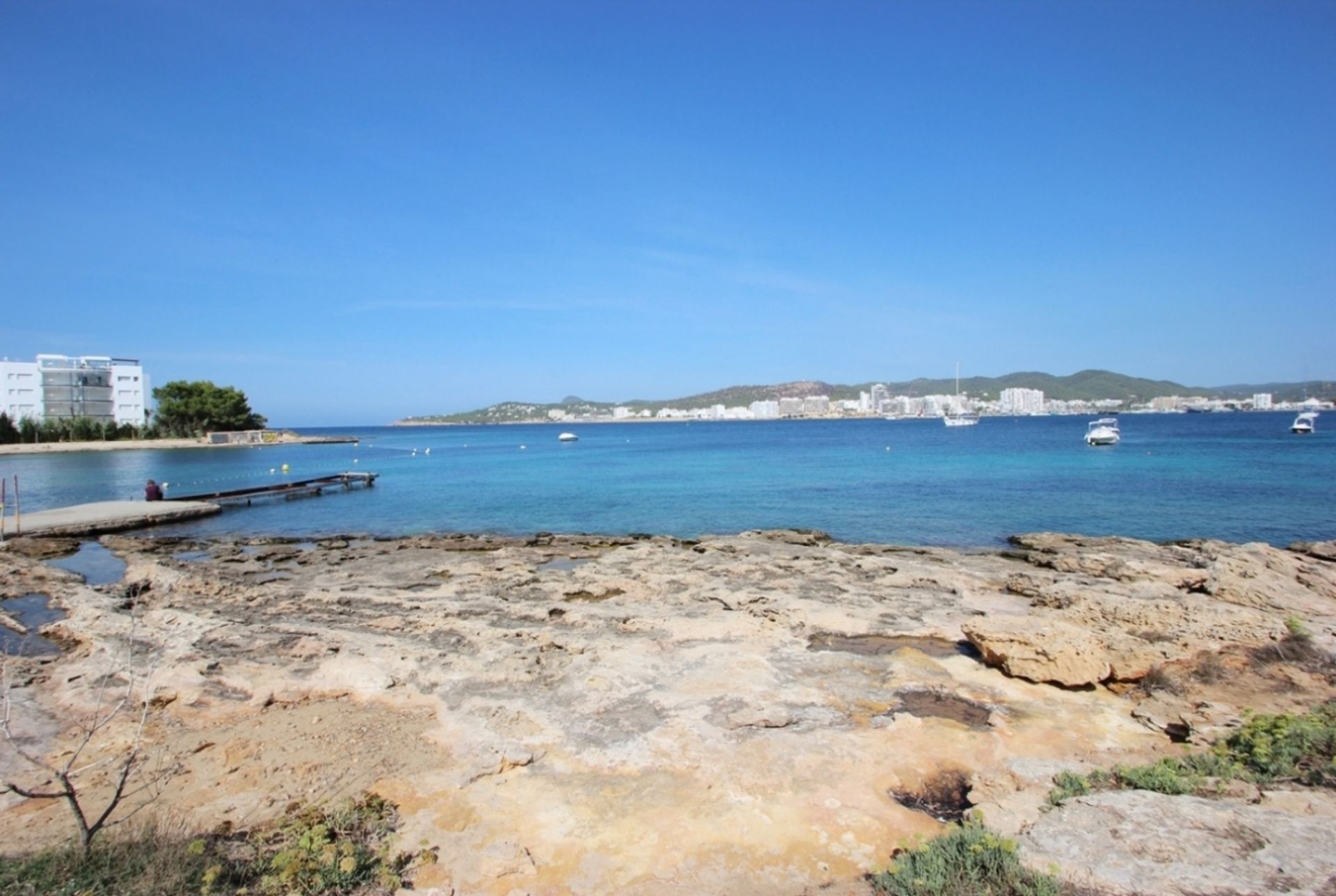 rumah dalam San Antonio, Ibiza 10070885