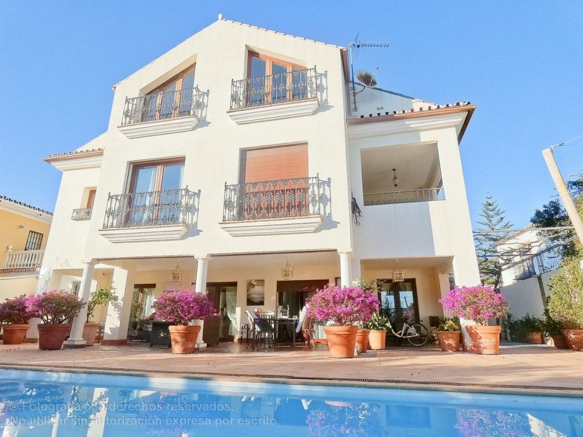 Residencial en Marbella, Costa del Sol 10071025