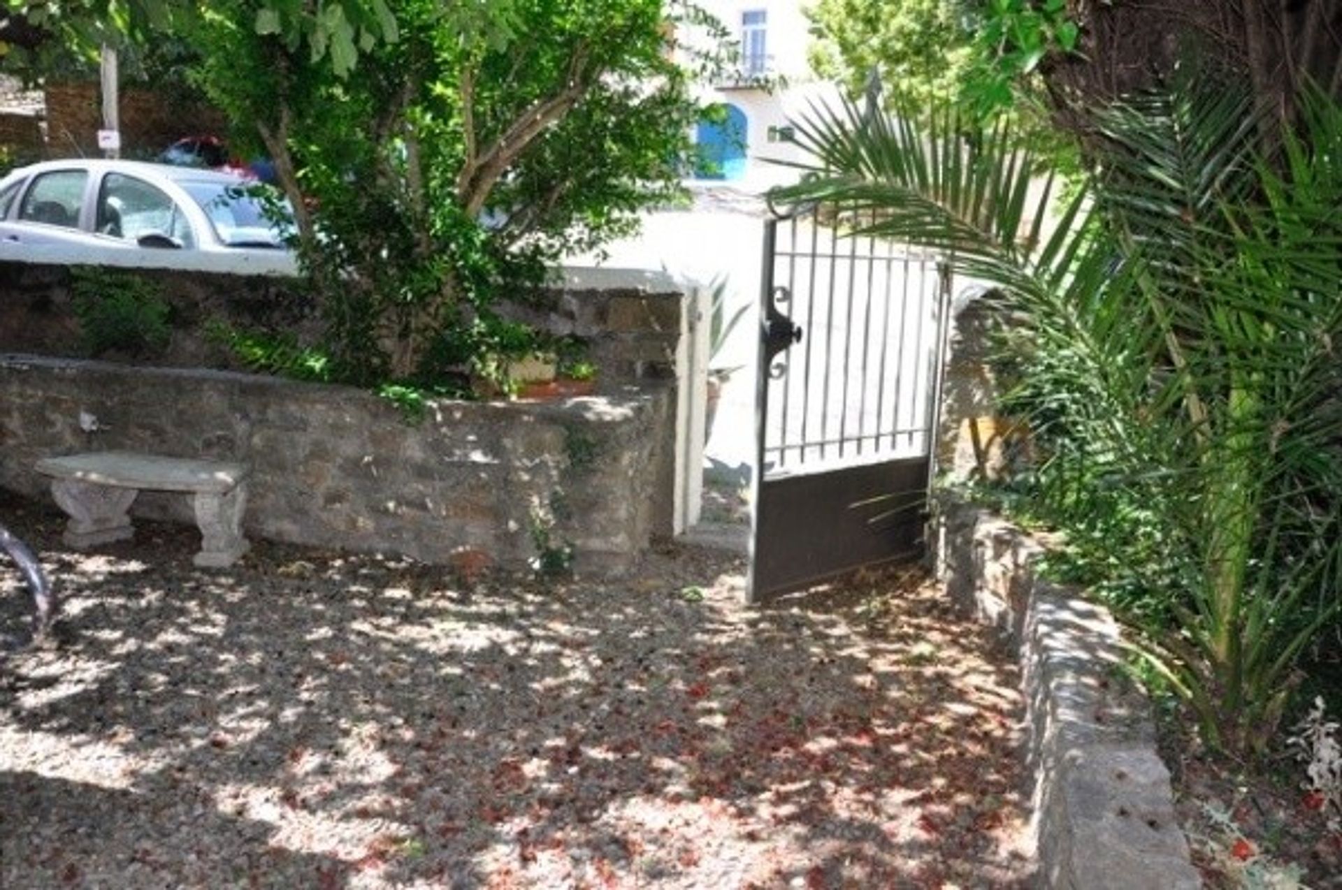 House in Beziers, Languedoc-Roussillon 10071337