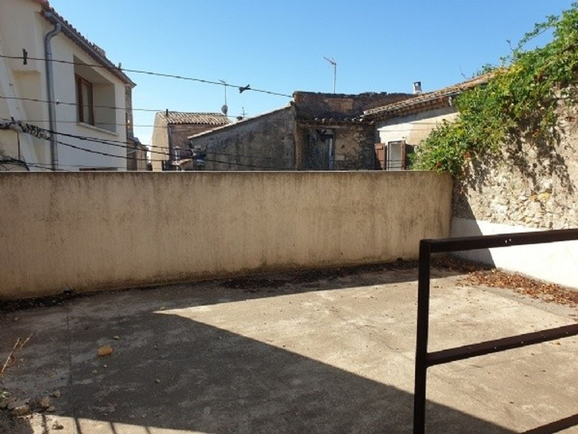 Condominium in Beziers, Languedoc-Roussillon 10071346