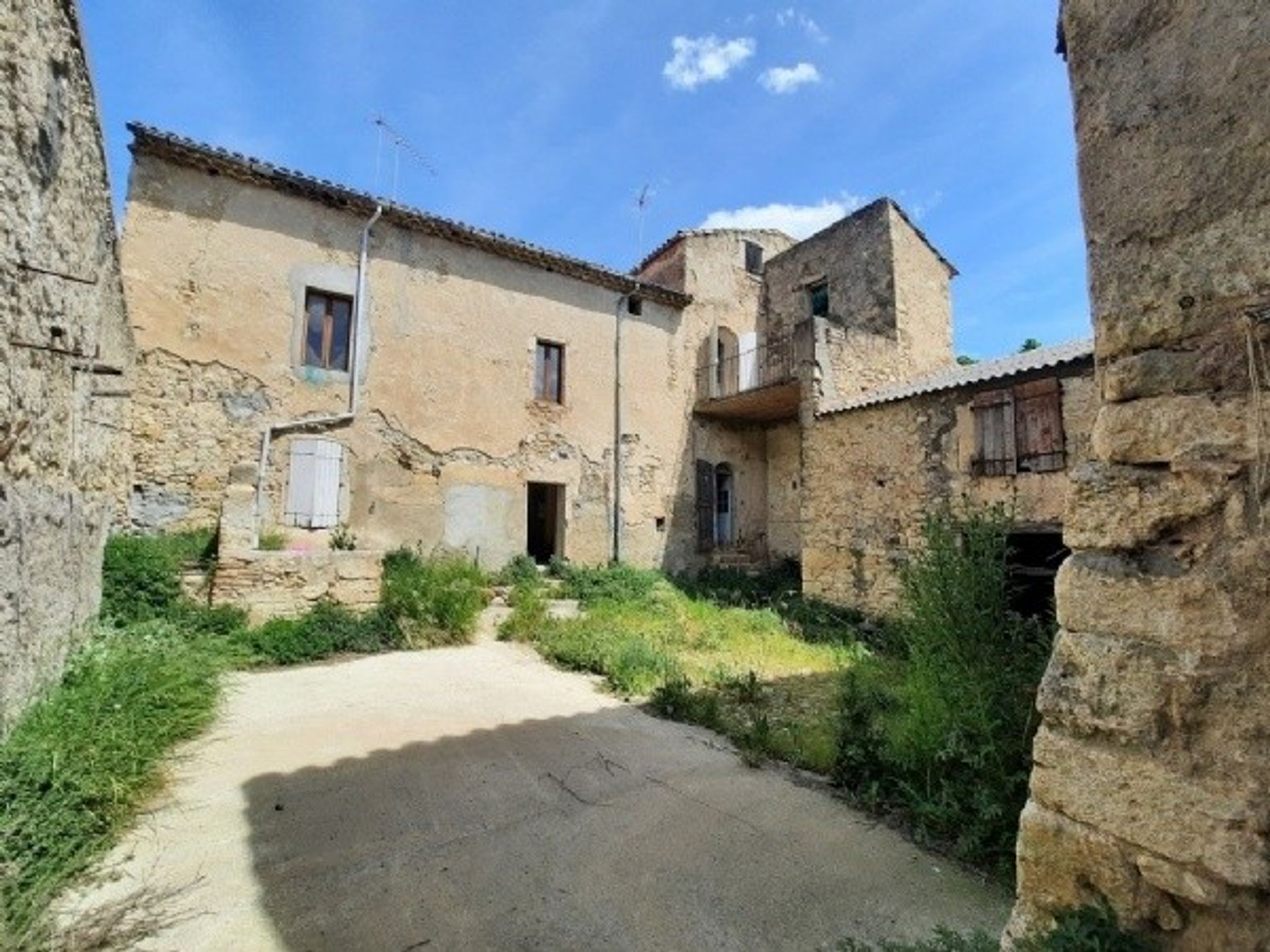 房子 在 Beziers, Languedoc-Roussillon 10071357