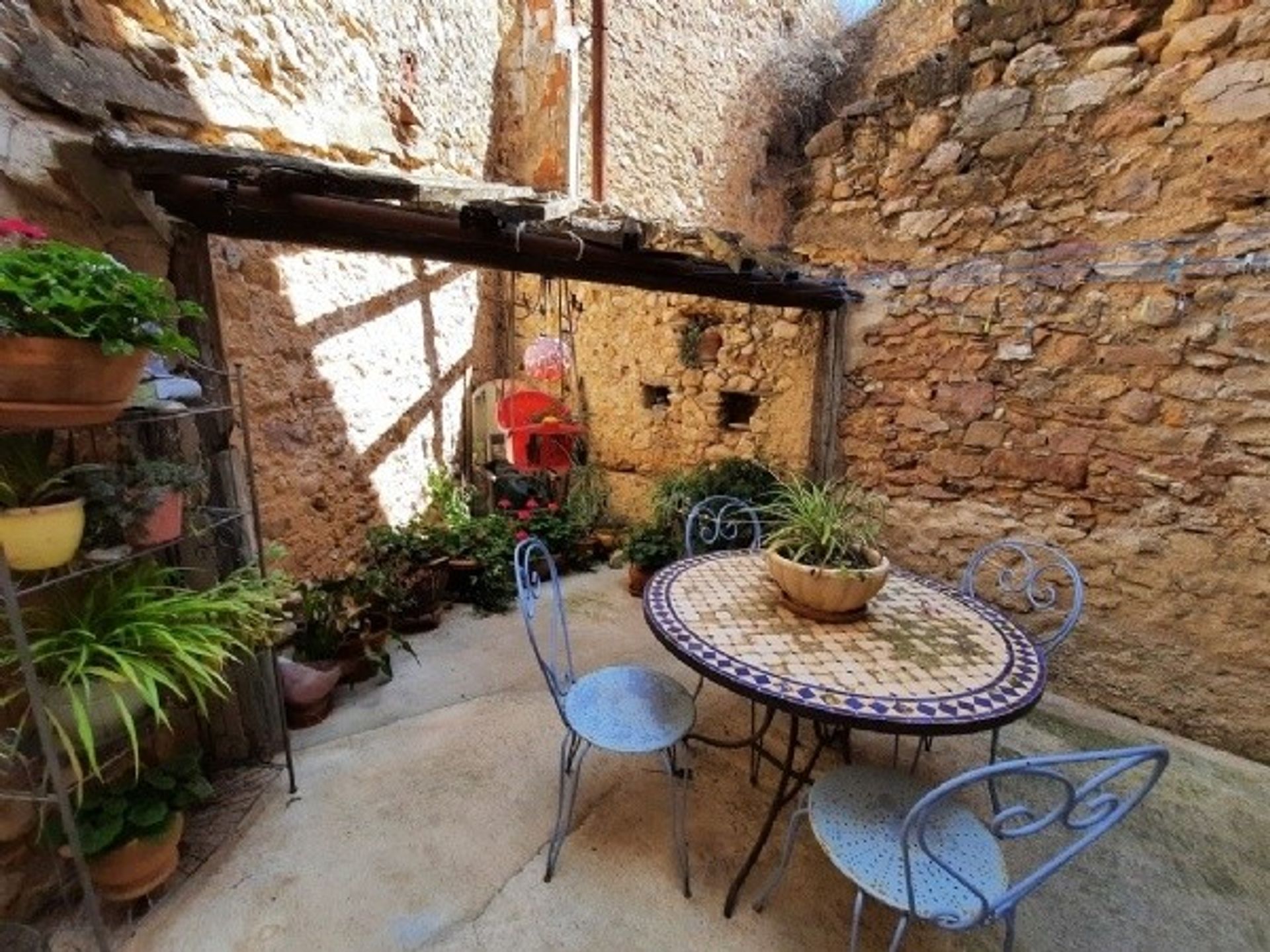 Rumah di Beziers, Languedoc-Roussillon 10071359