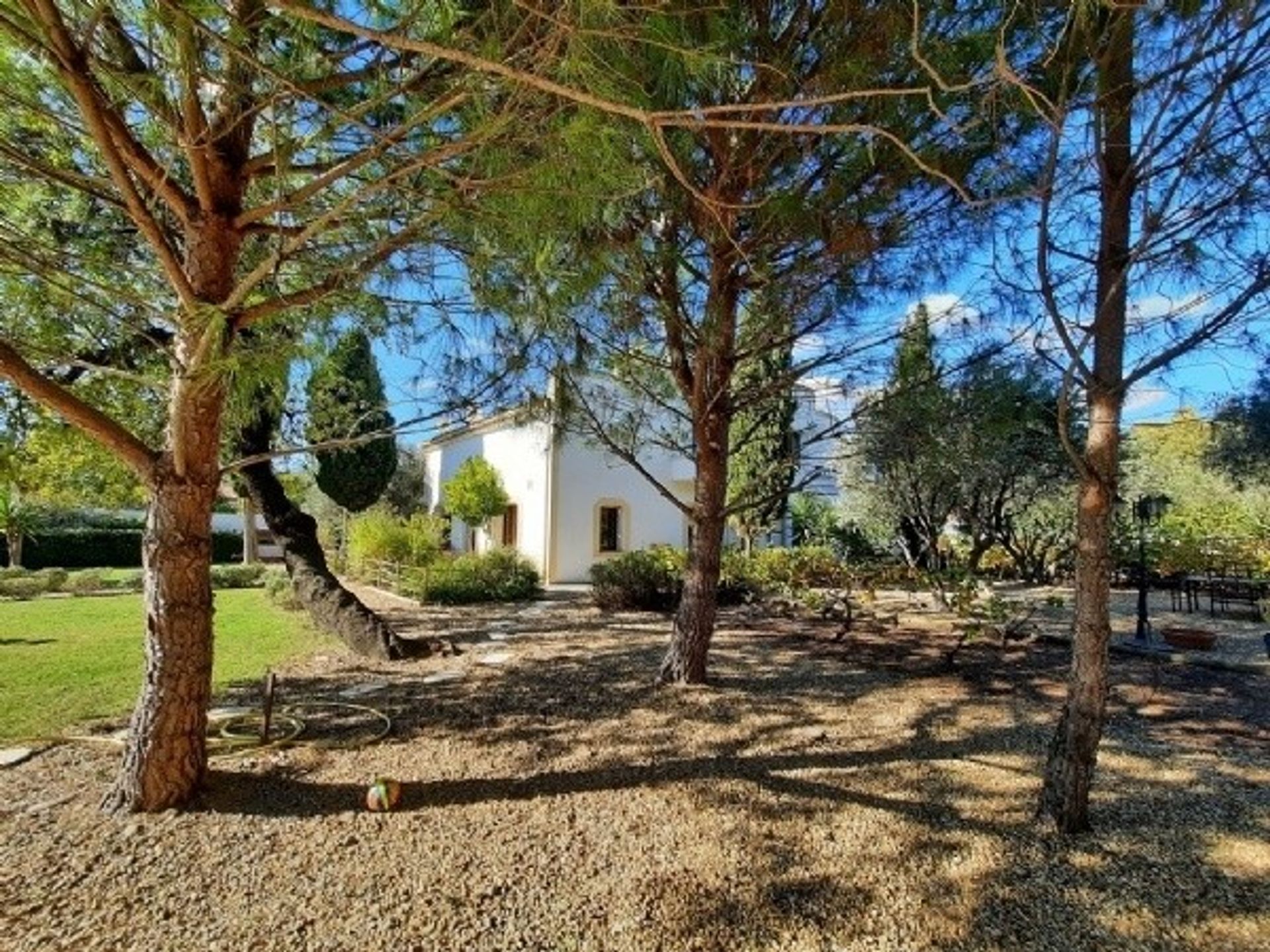 Rumah di Narbonne, Languedoc-Roussillon 10071383