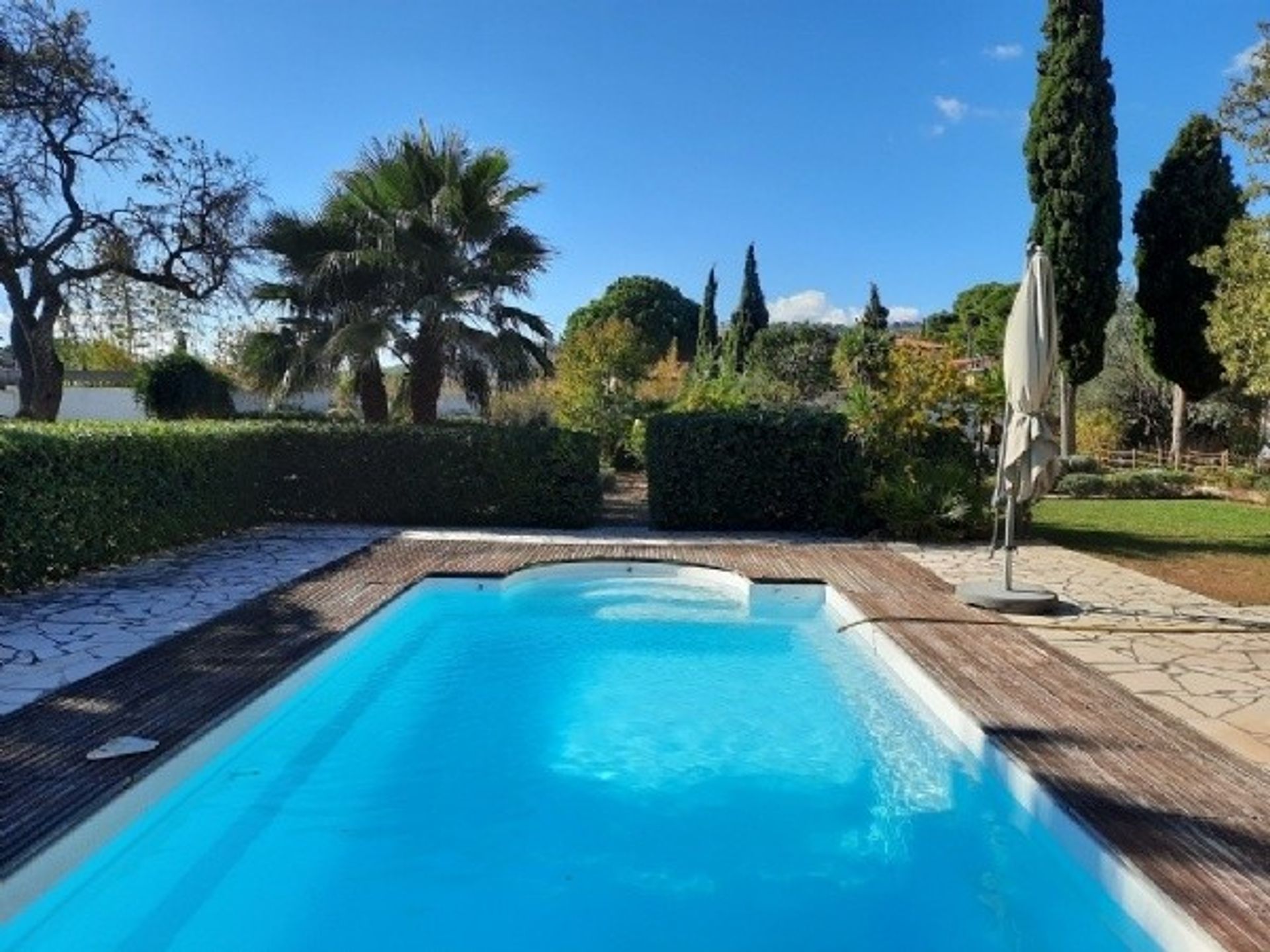 Huis in Narbonne, Languedoc-Roussillon 10071383