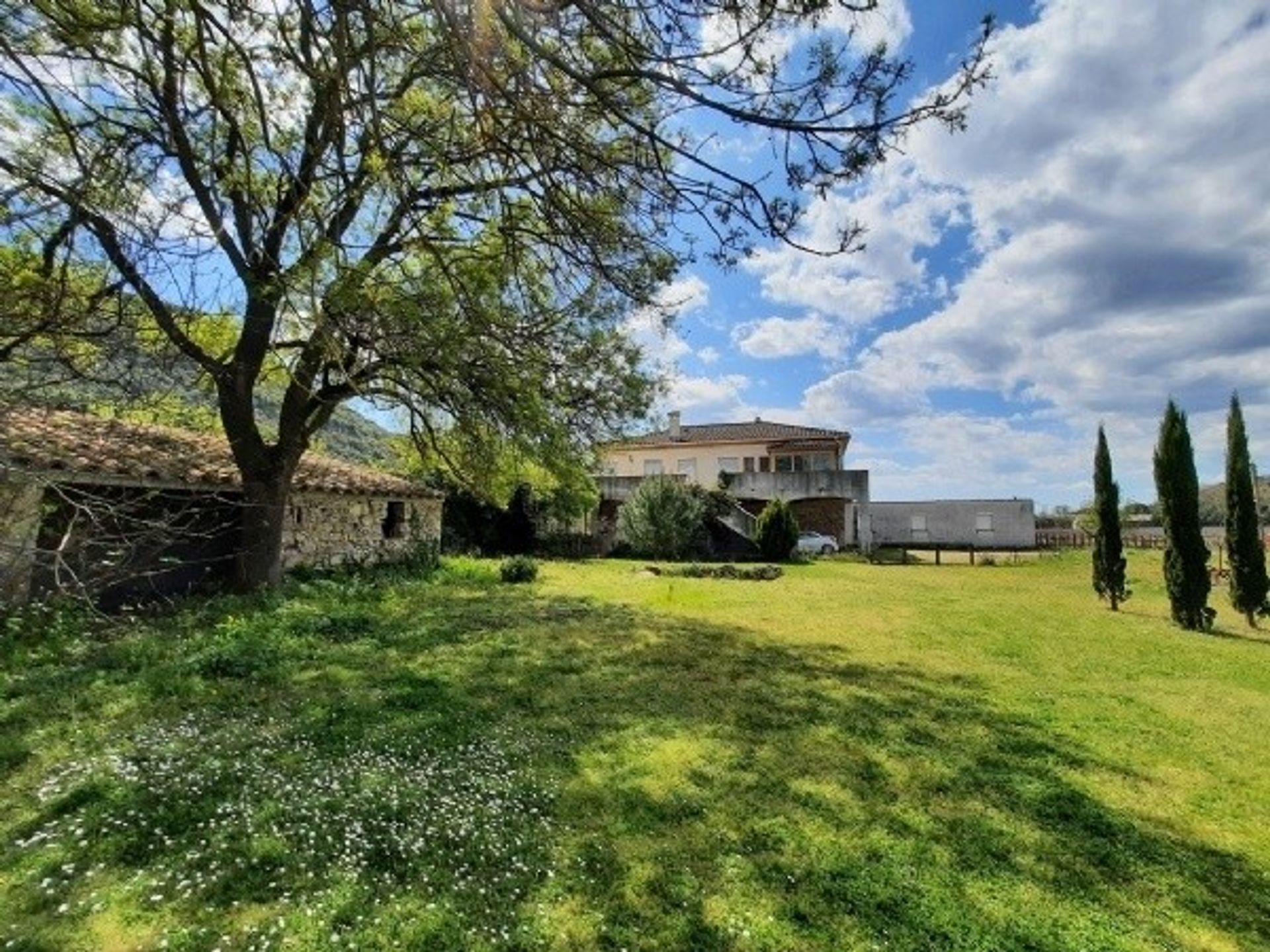 Land in Béziers, Occitanië 10071392