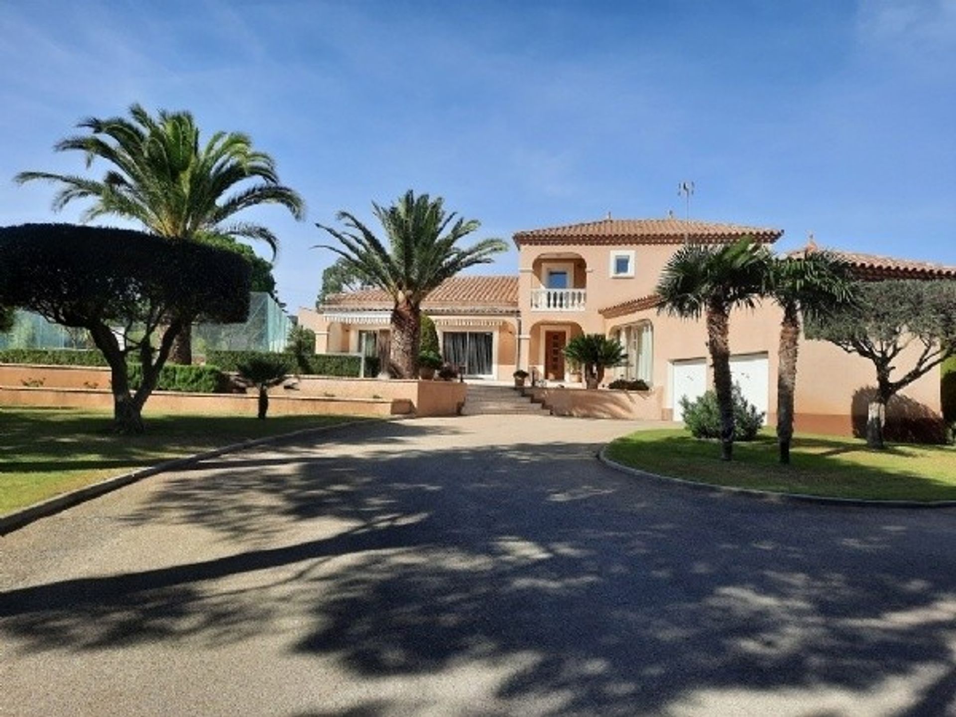 House in Beziers, Occitanie 10071396