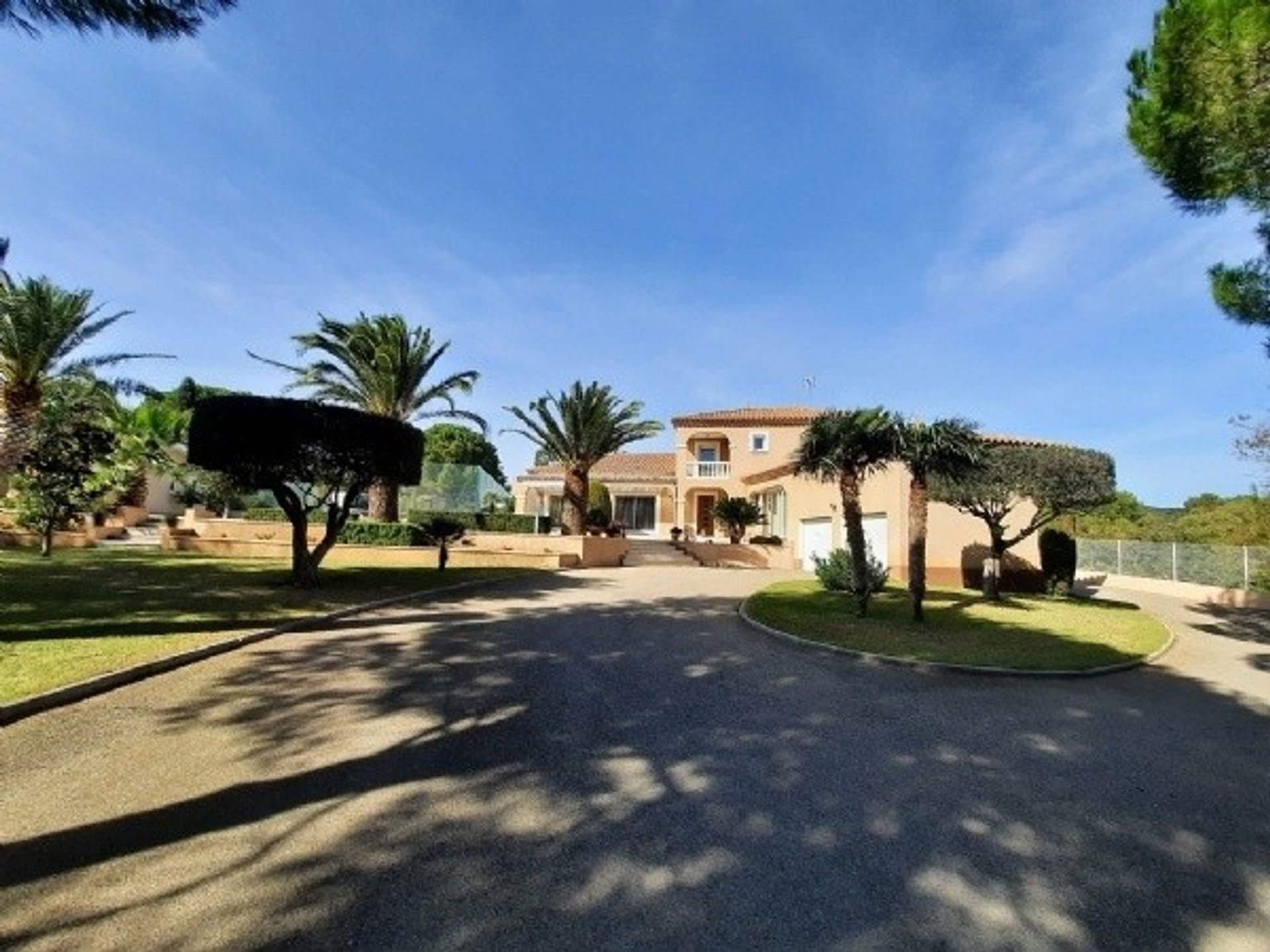 House in Beziers, Occitanie 10071396