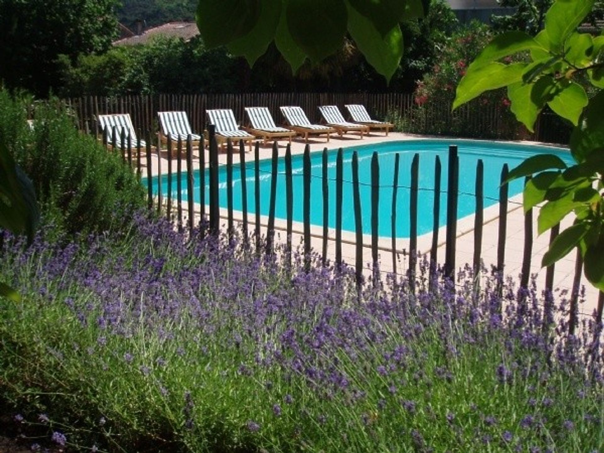 Condominium in Beziers, Occitanie 10071400