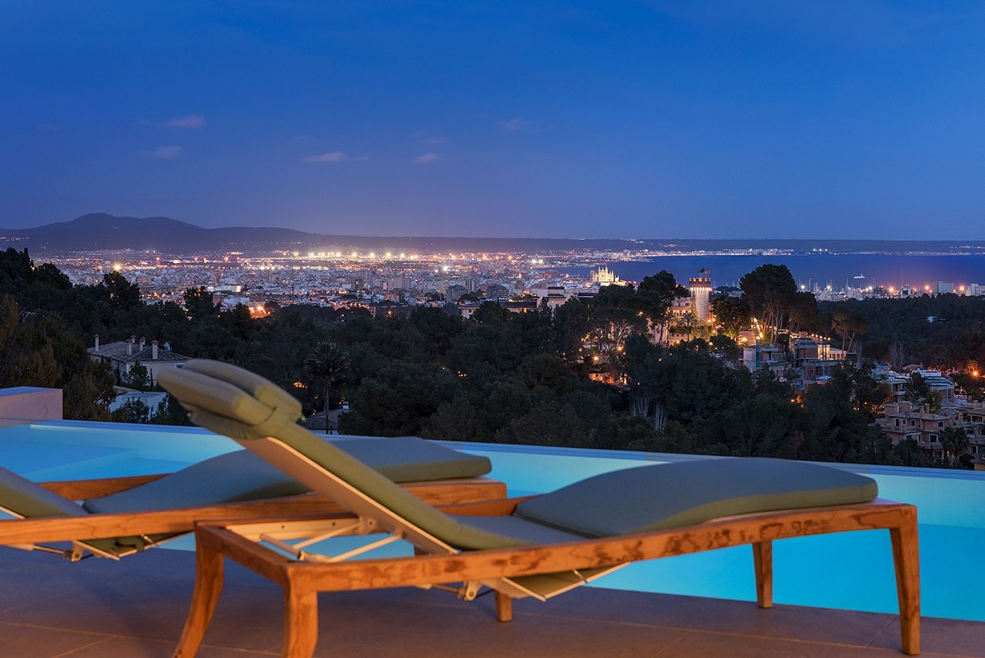 casa en El Terreno, Balearic Islands 10072829